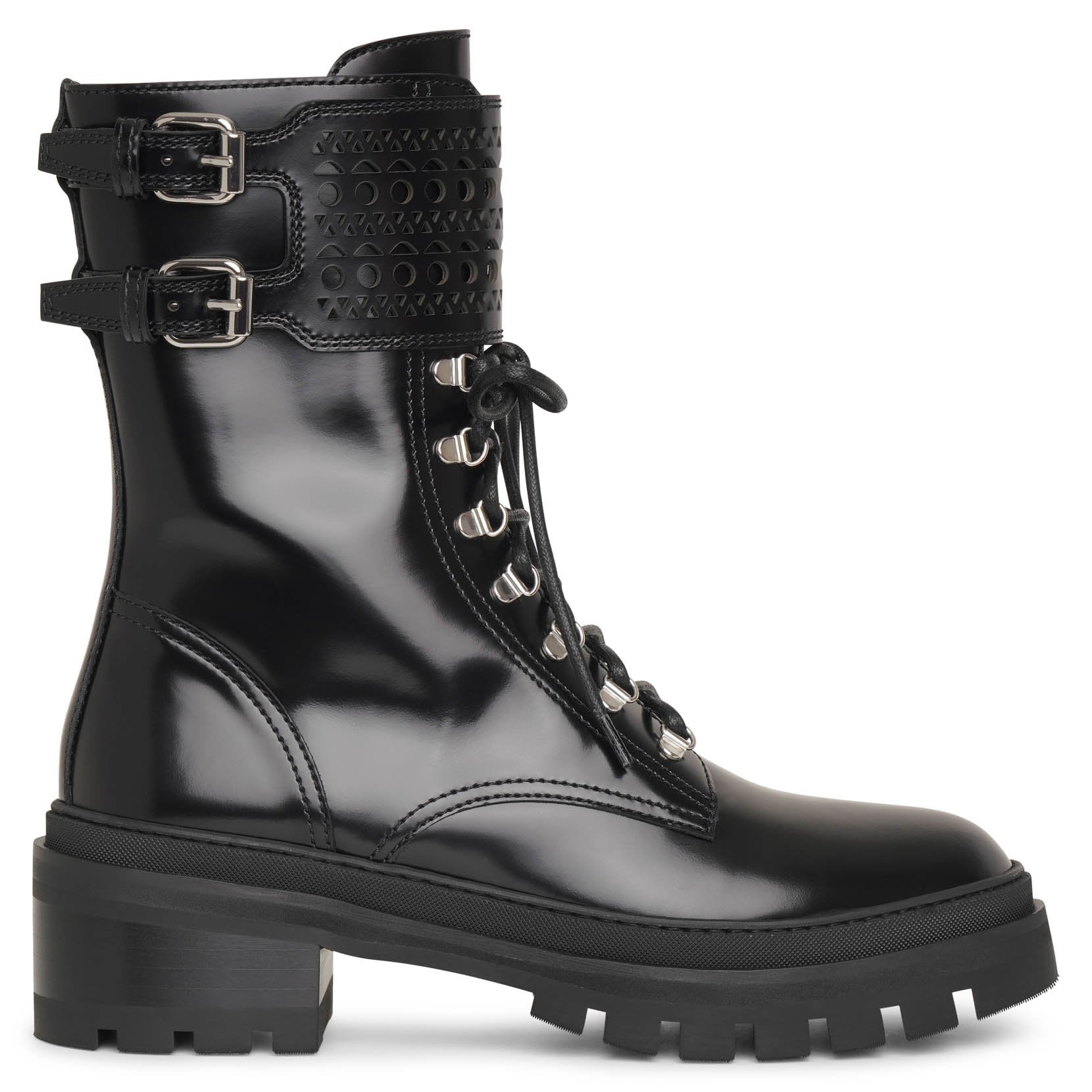 Combat boots