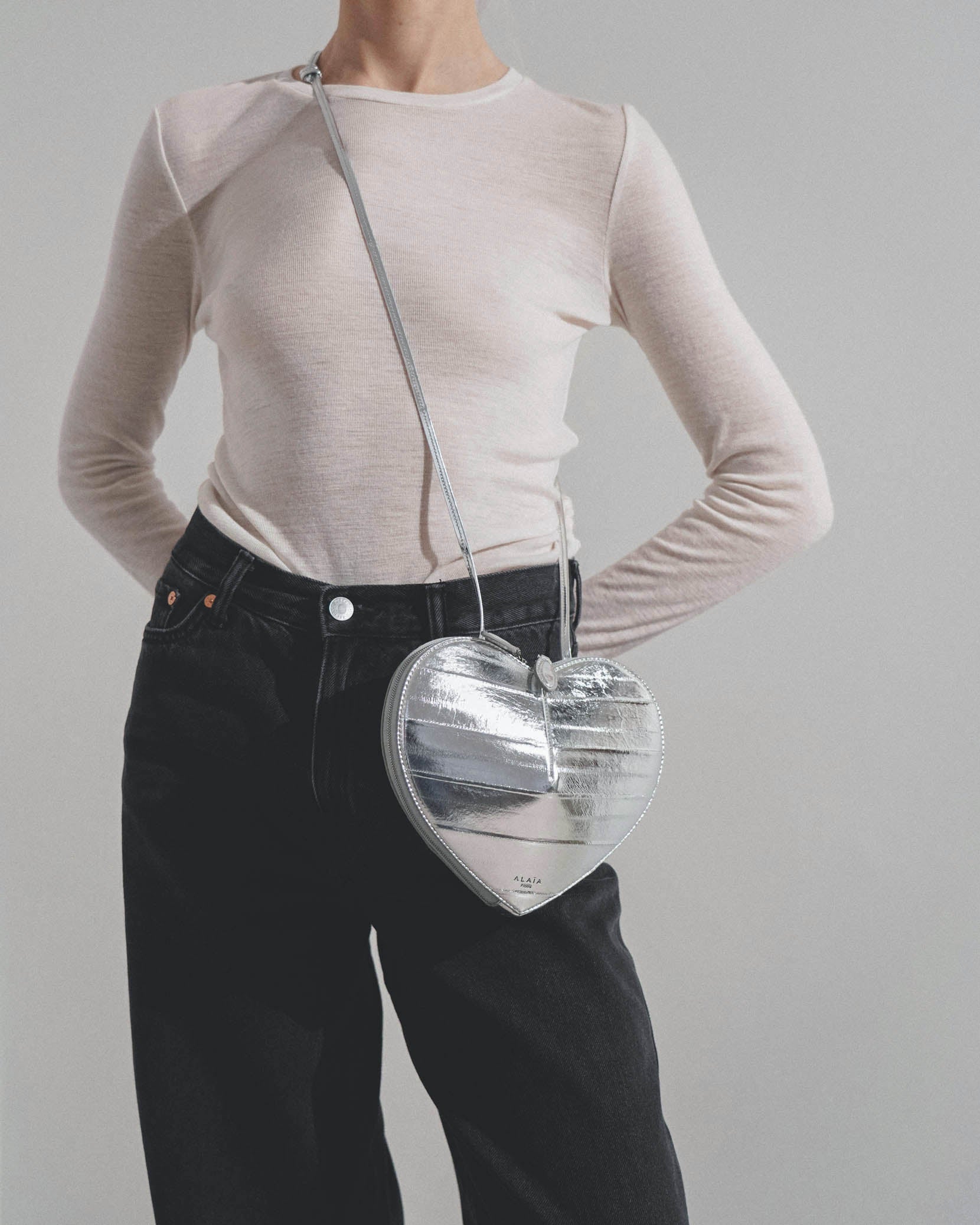 Le Coeur silver leather crossbody bag