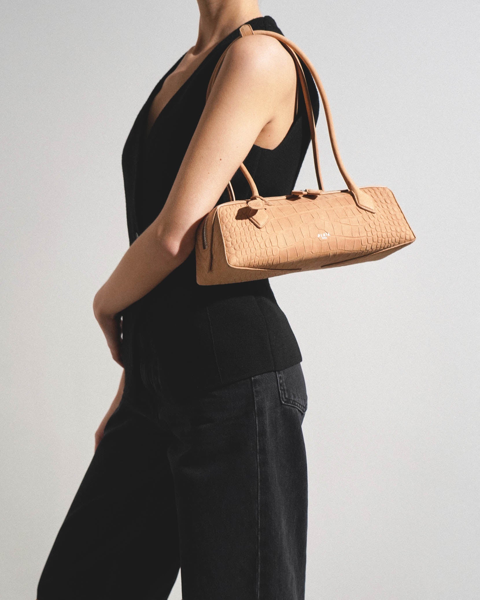 Le Teckel beige leather bag