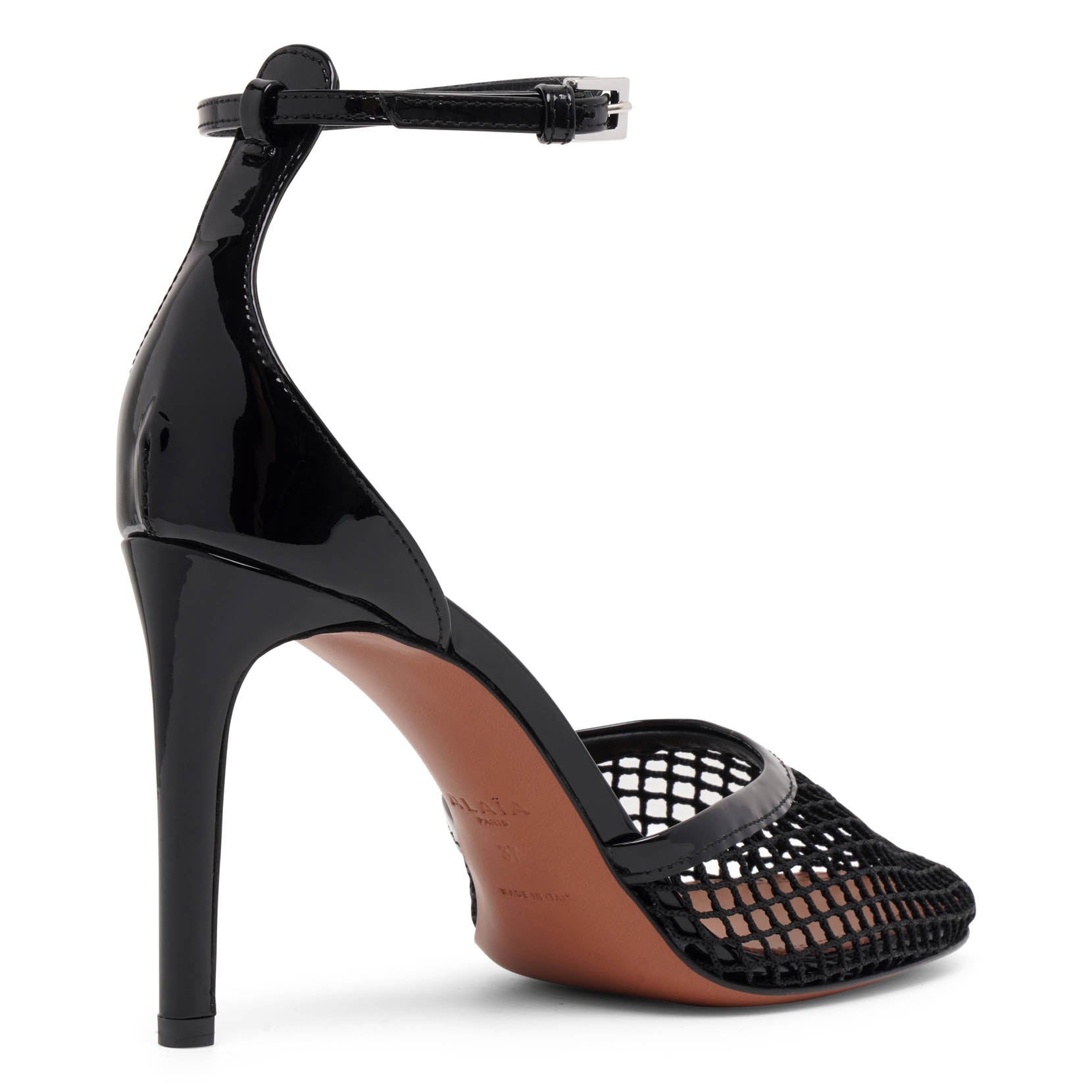 Black mesh pumps