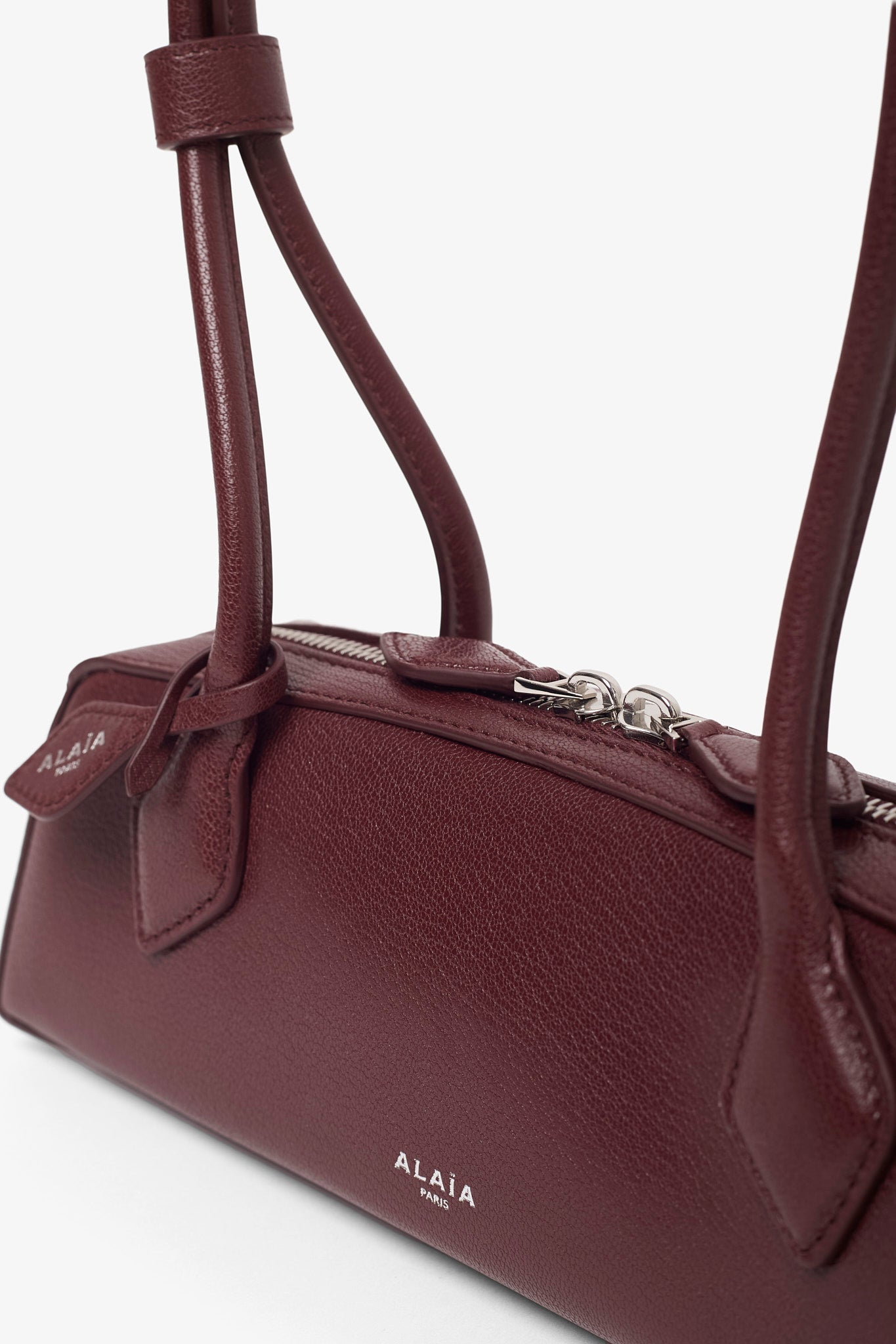 Le Teckel Small dark red leather bag