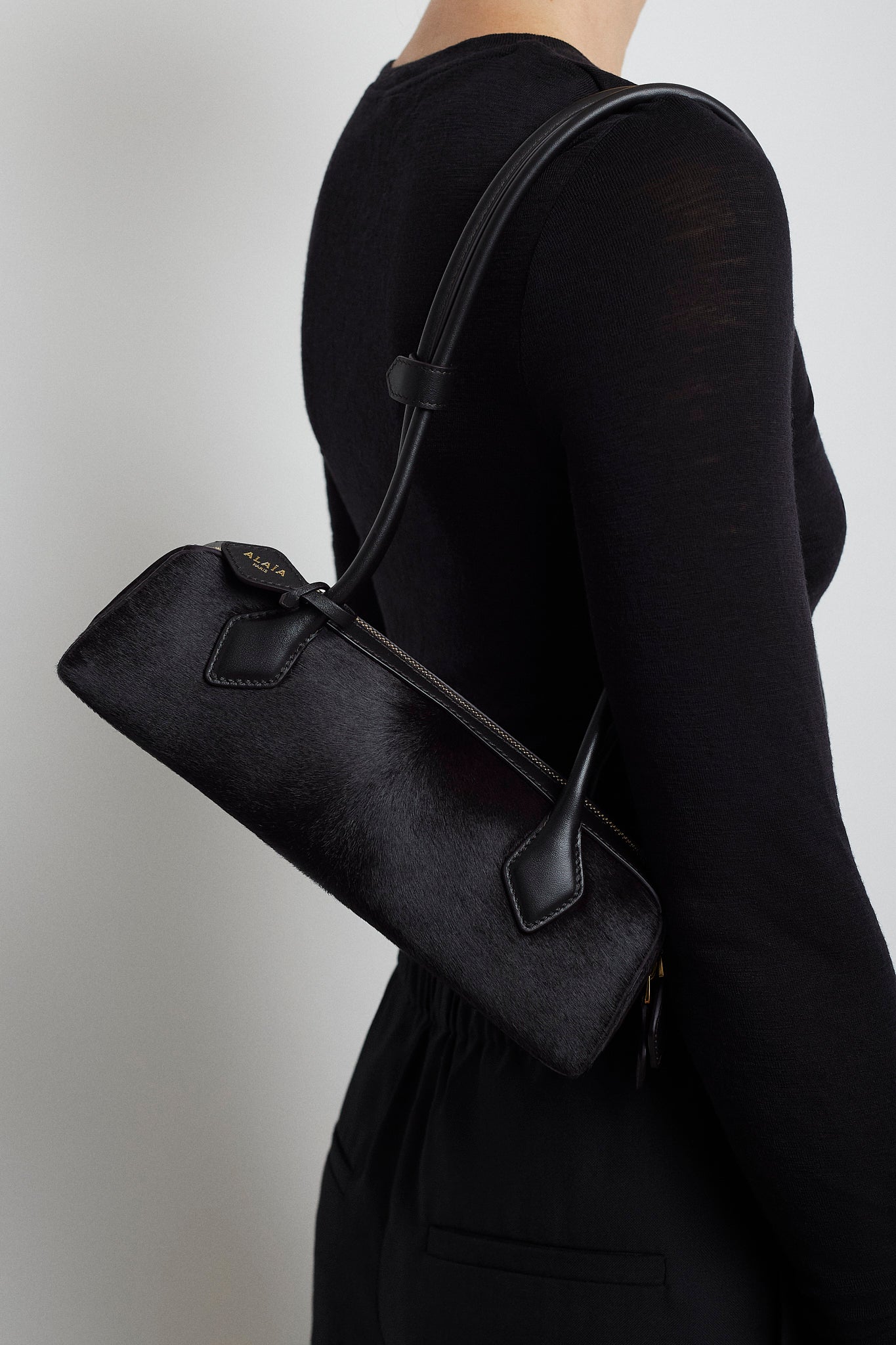 Le Teckel small brown bag