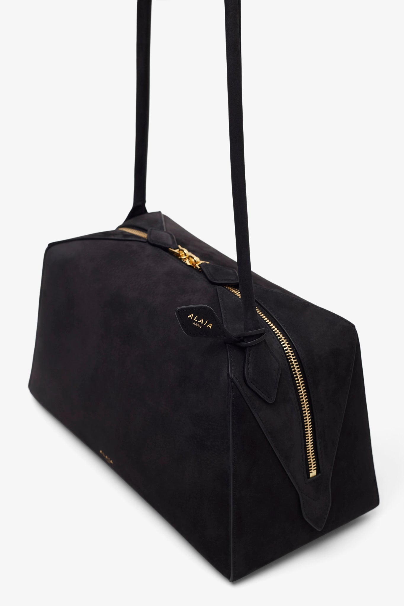 Le Bouledogue Medium black nubuck bag