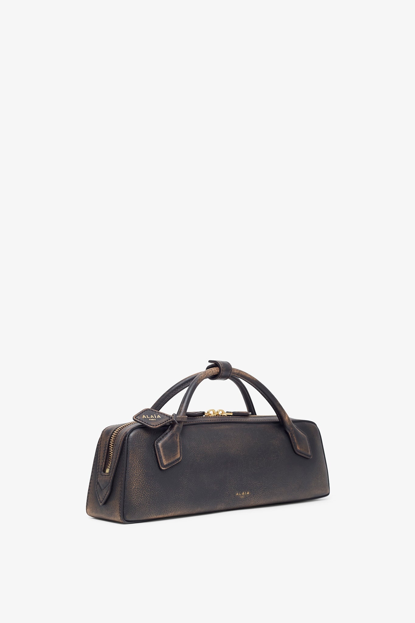 Le Teckel ebony black clutch