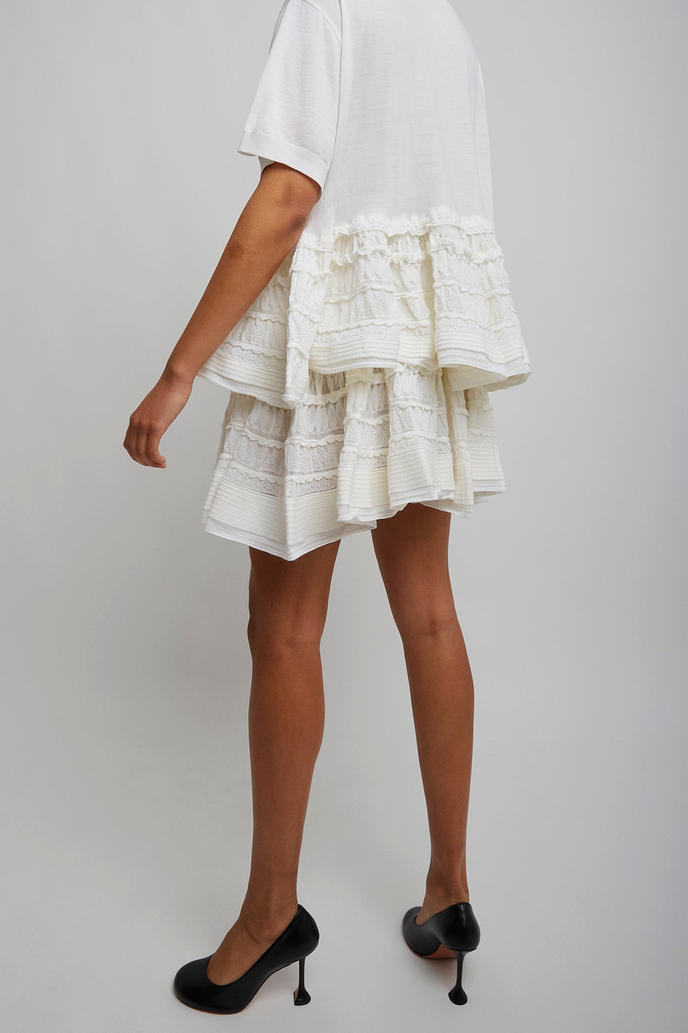 White ruffle wool skirt
