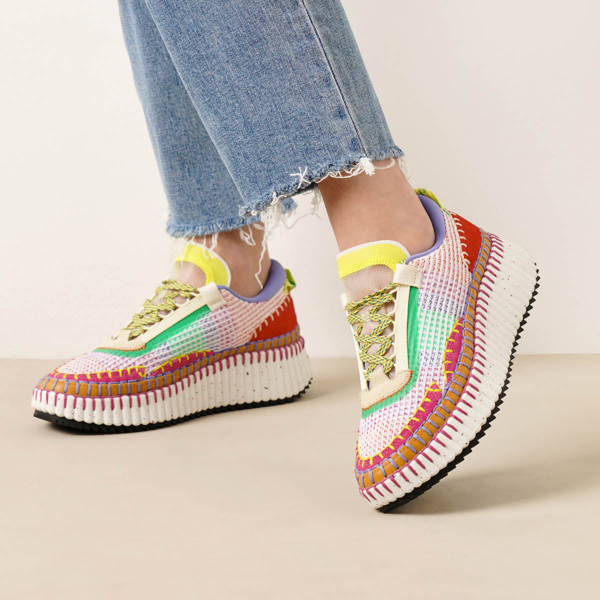 hover