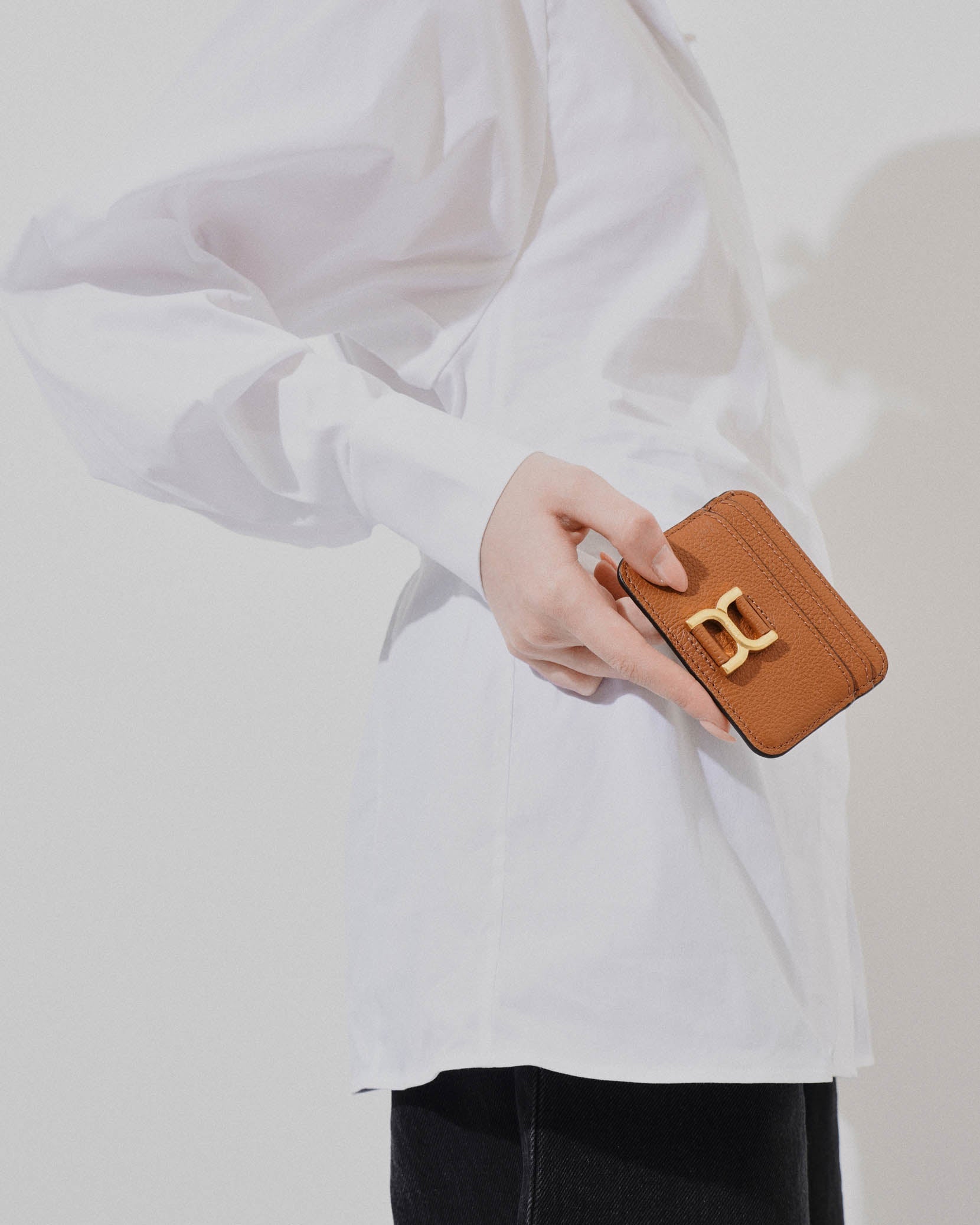Marcie tan cardholder