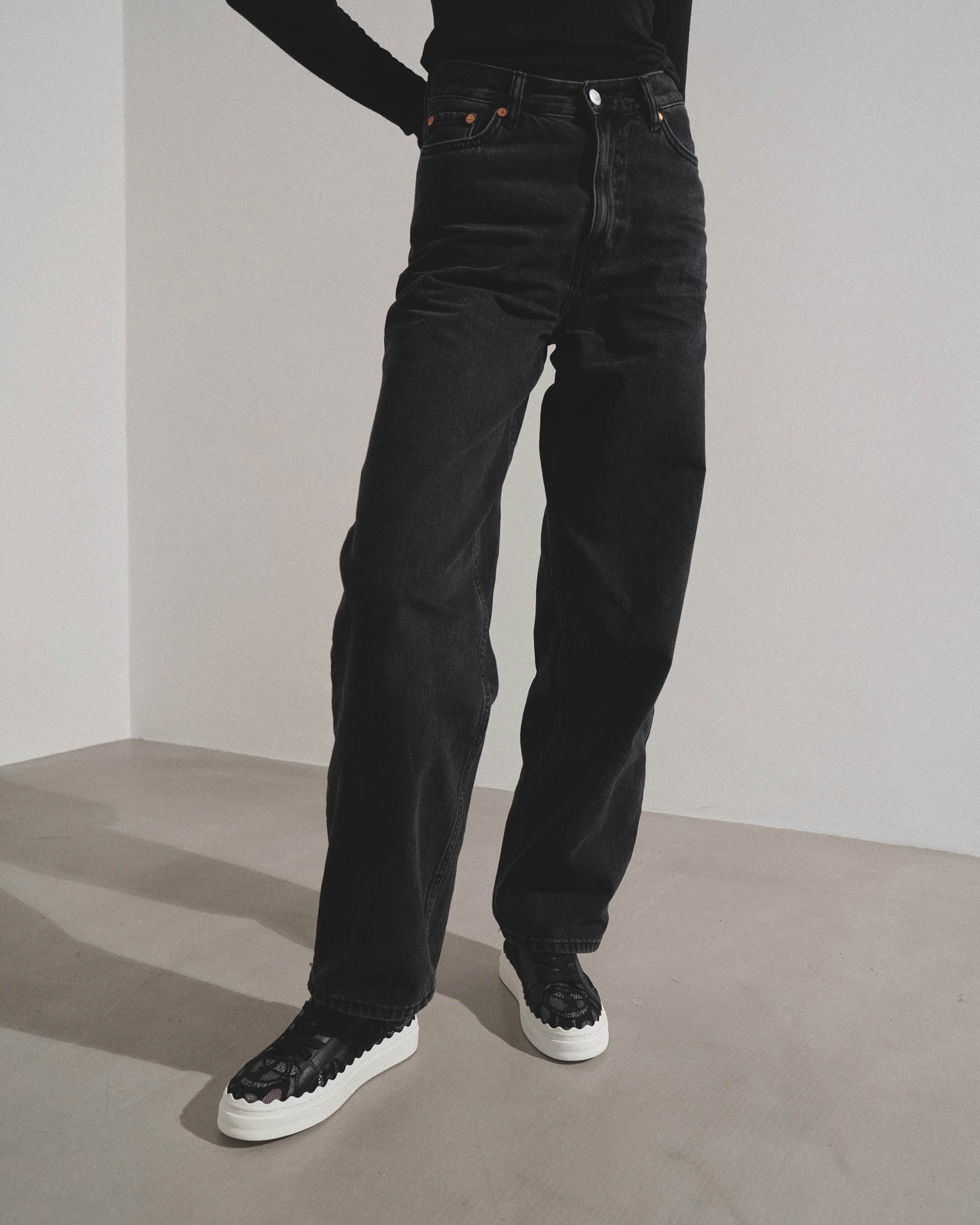 Lauren black lace sneakers