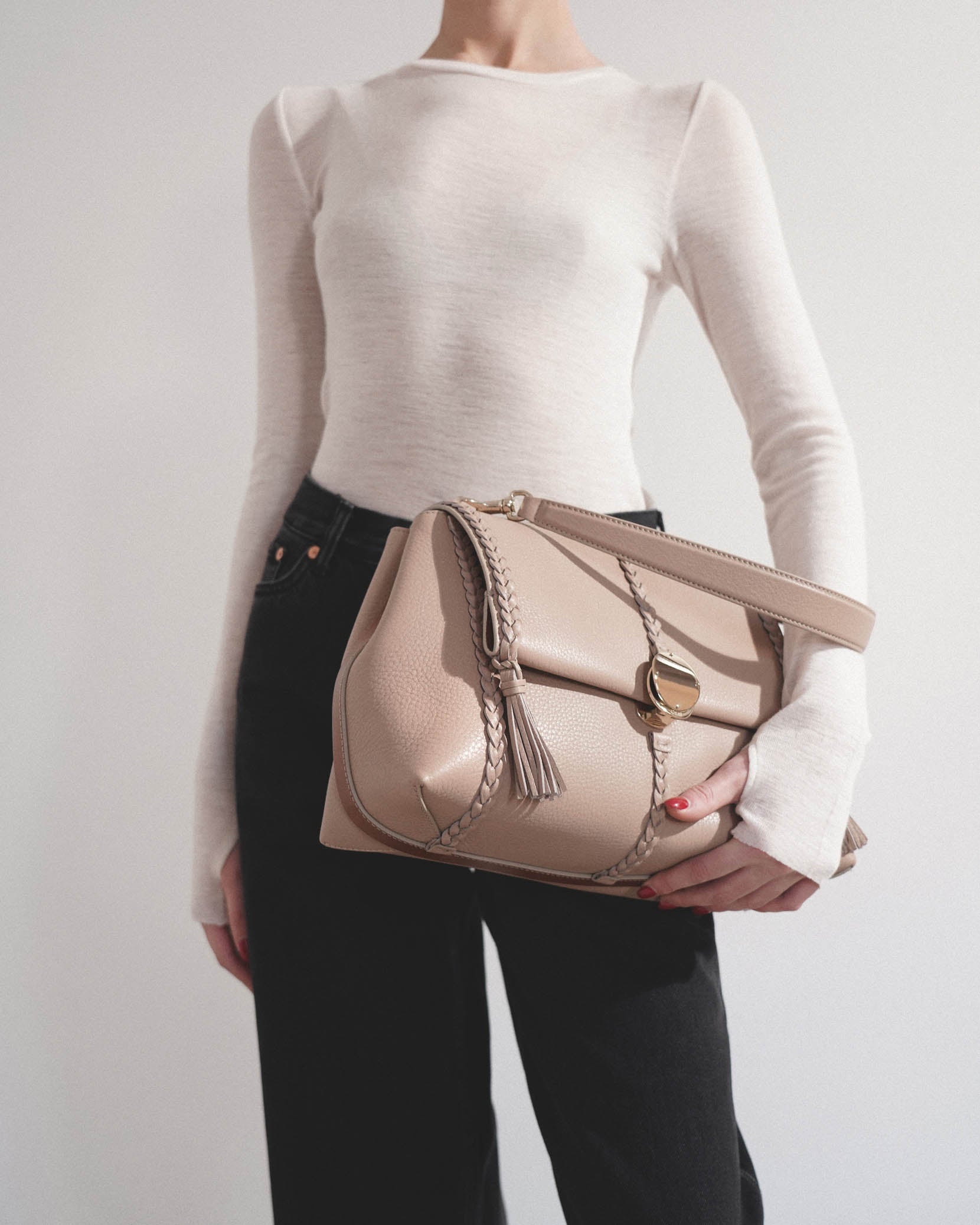 Penelope medium beige leather bag