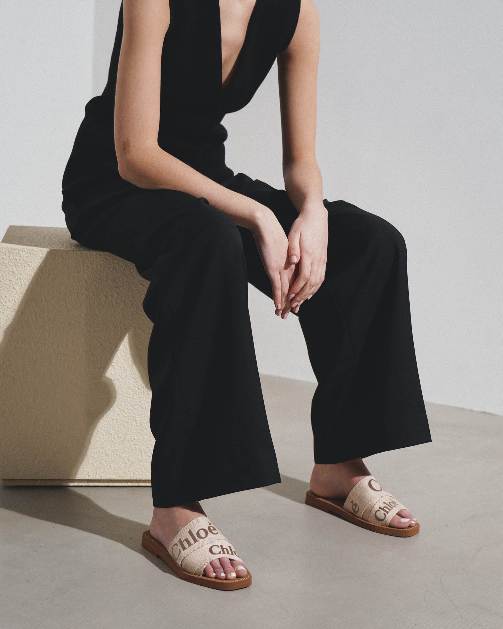 Woody blushy beige slide sandals