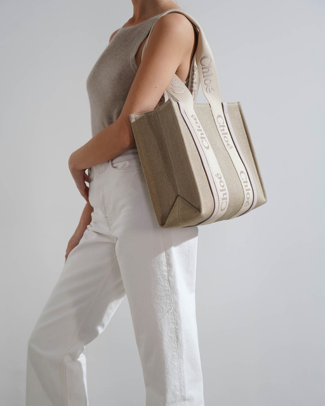 Woody wild grey medium tote bag