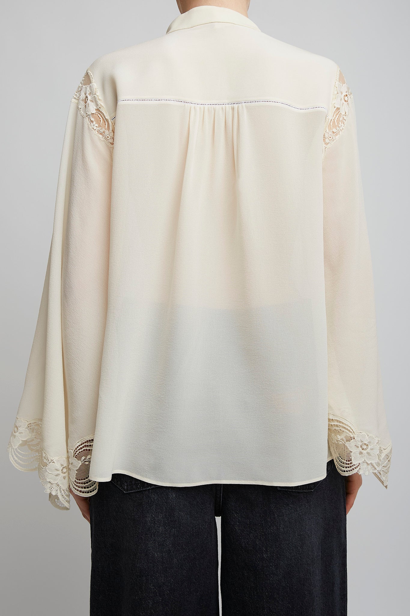 Fluid silk blouse
