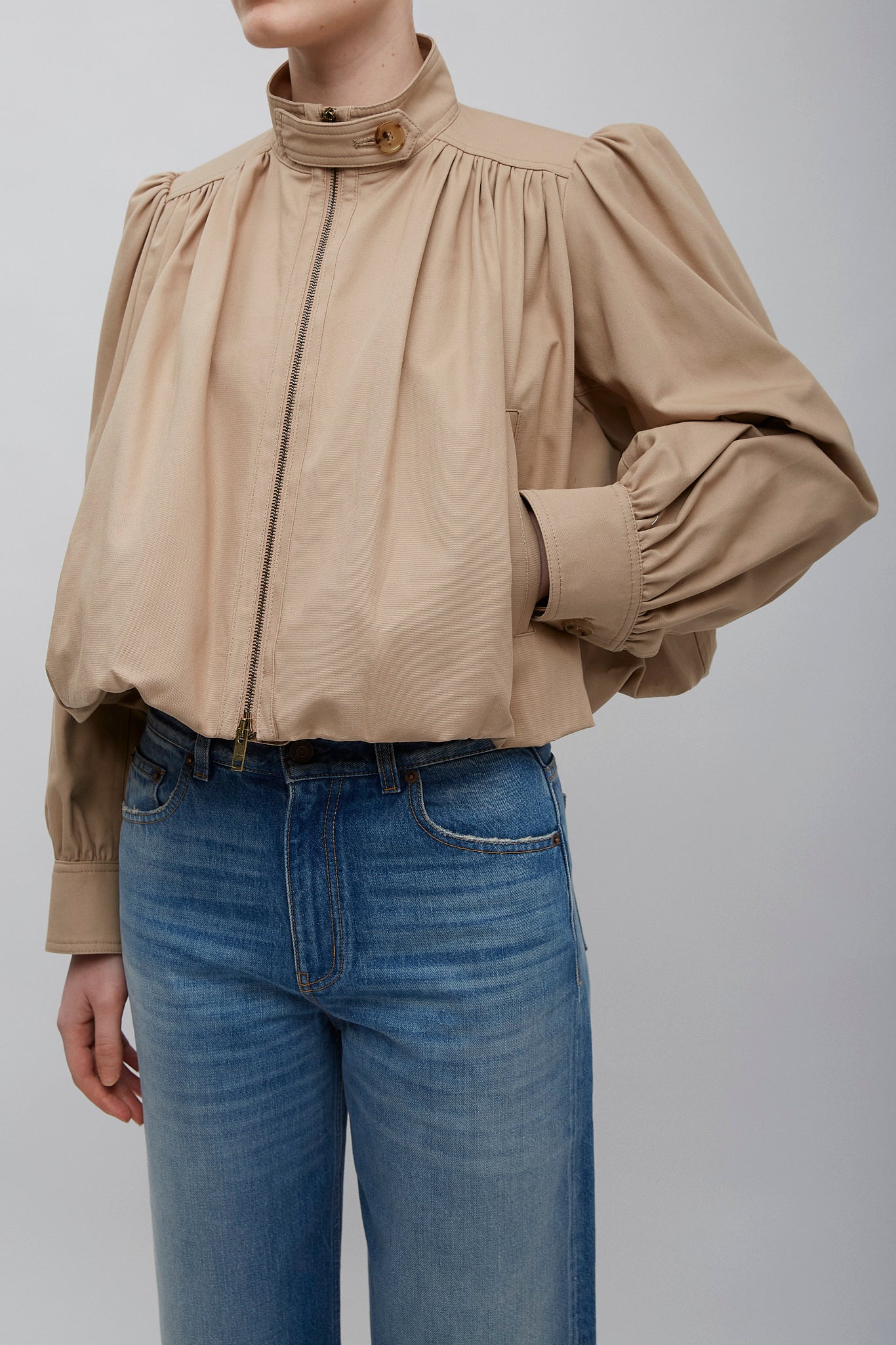 Gathered cropped cotton jacket