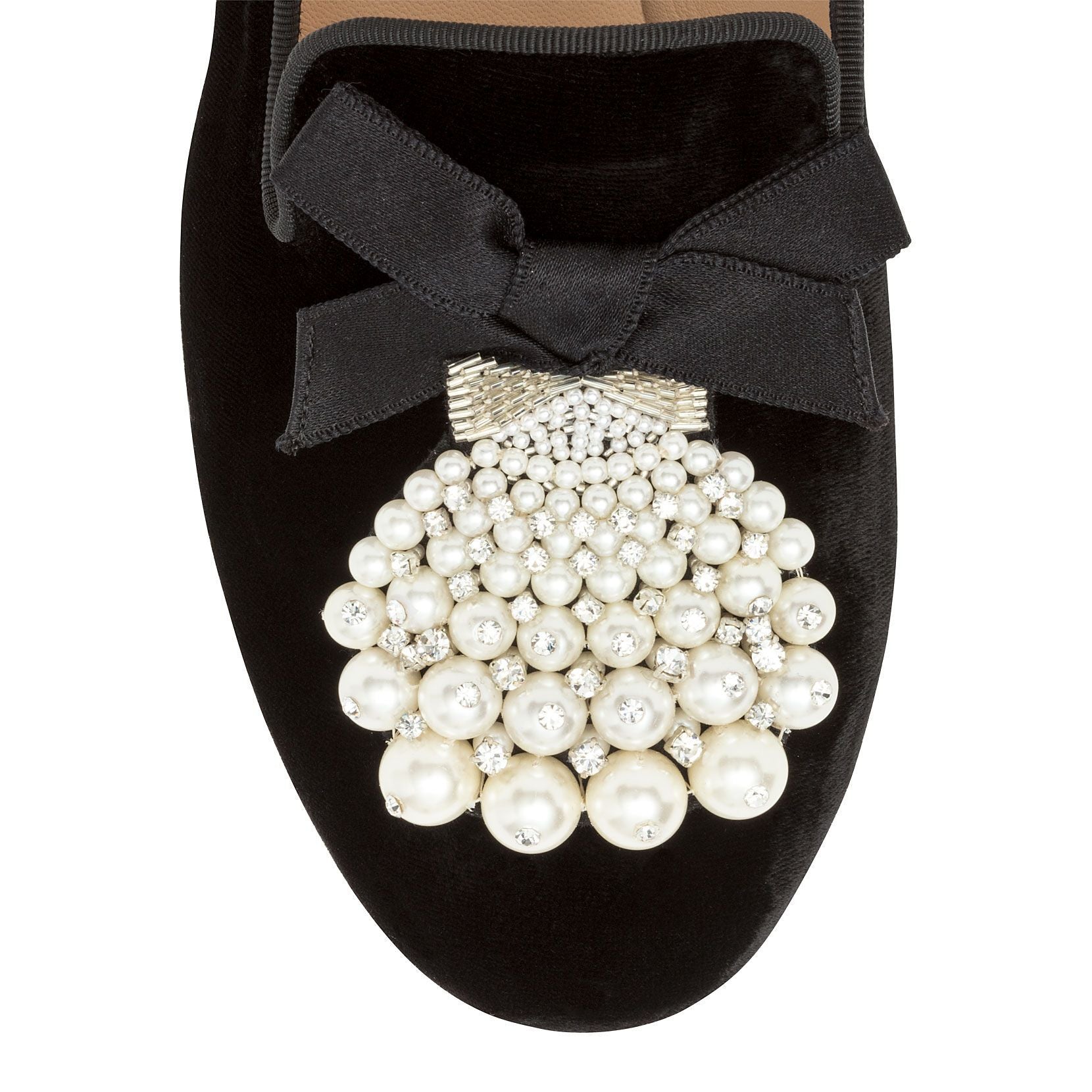 Pradomoc velvet flats
