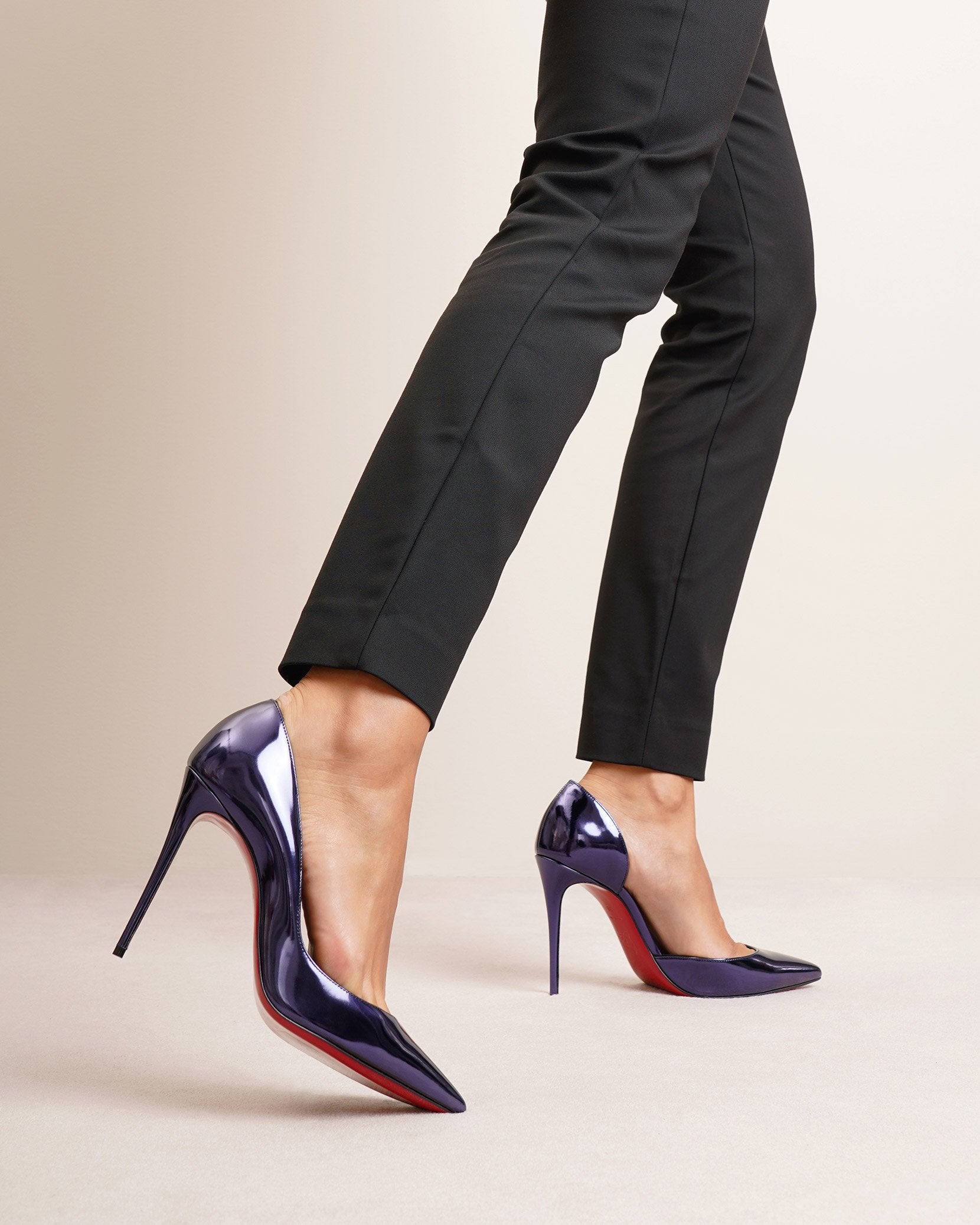 Iriza 100 patent metallic pumps