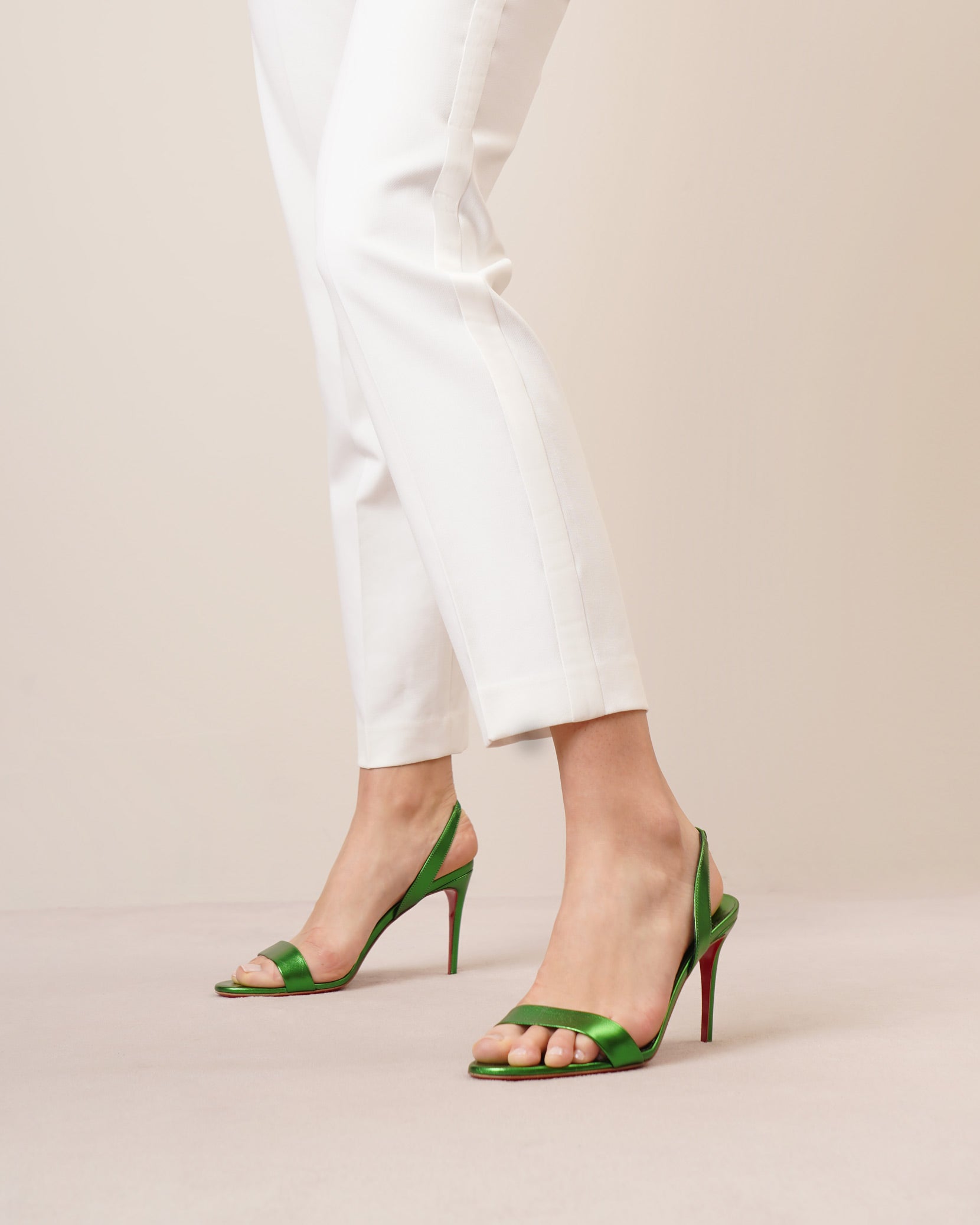 O Marylin spinach laminato sandals