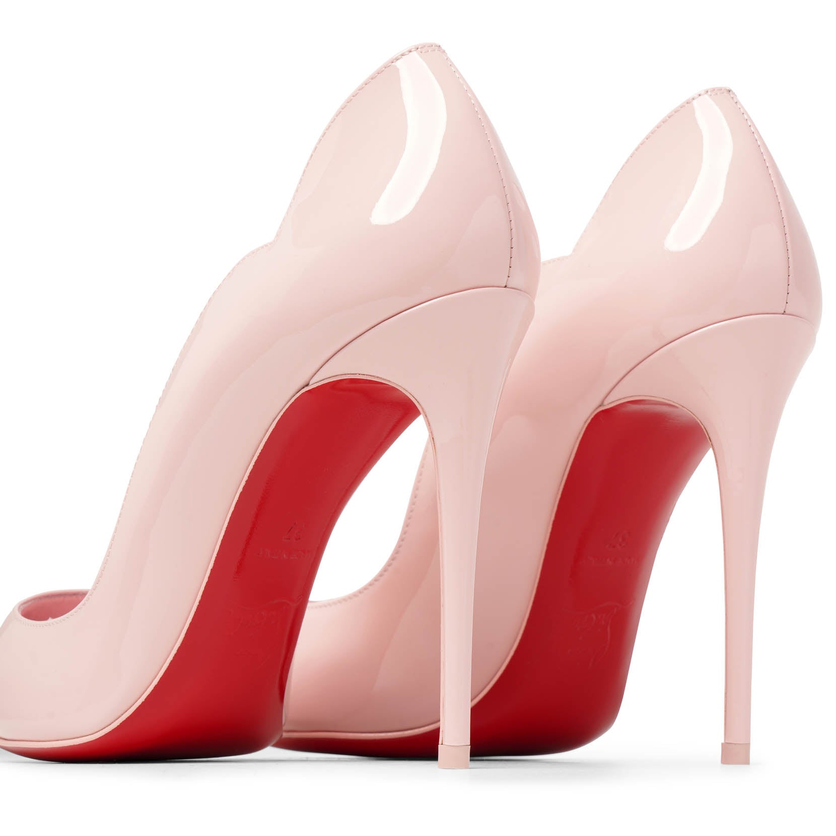 Hot Chick 100 pink patent pumps