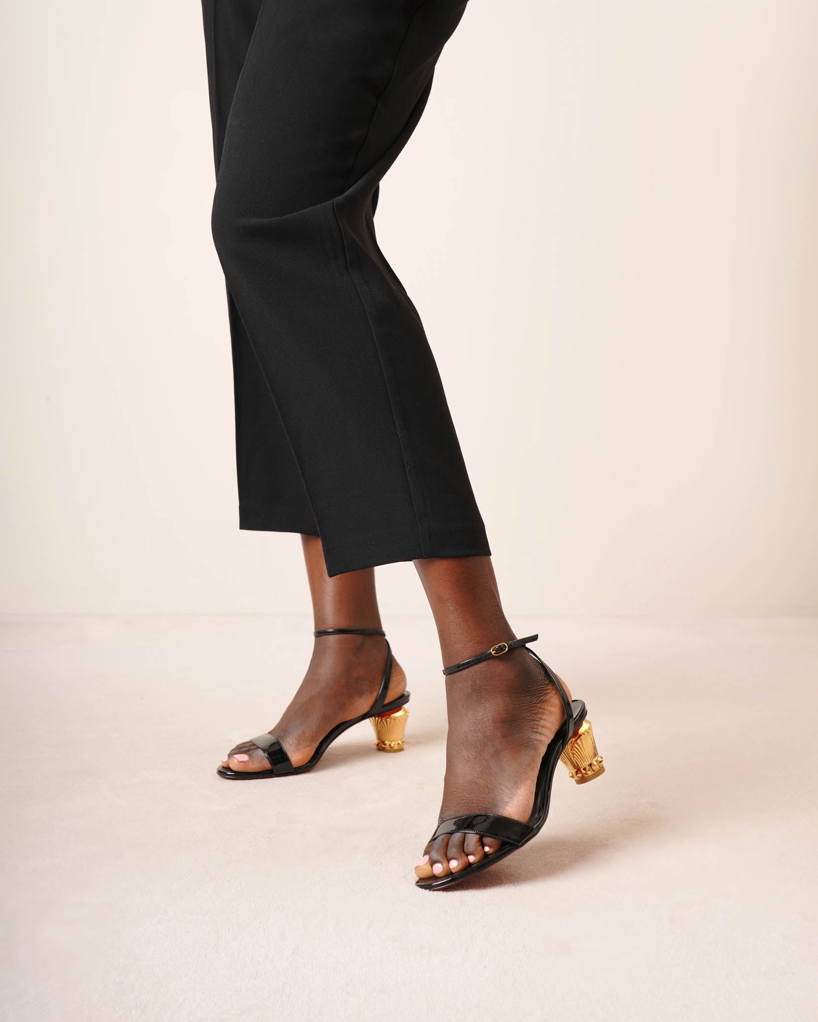 Lipsita Queen 55 black patent sandals
