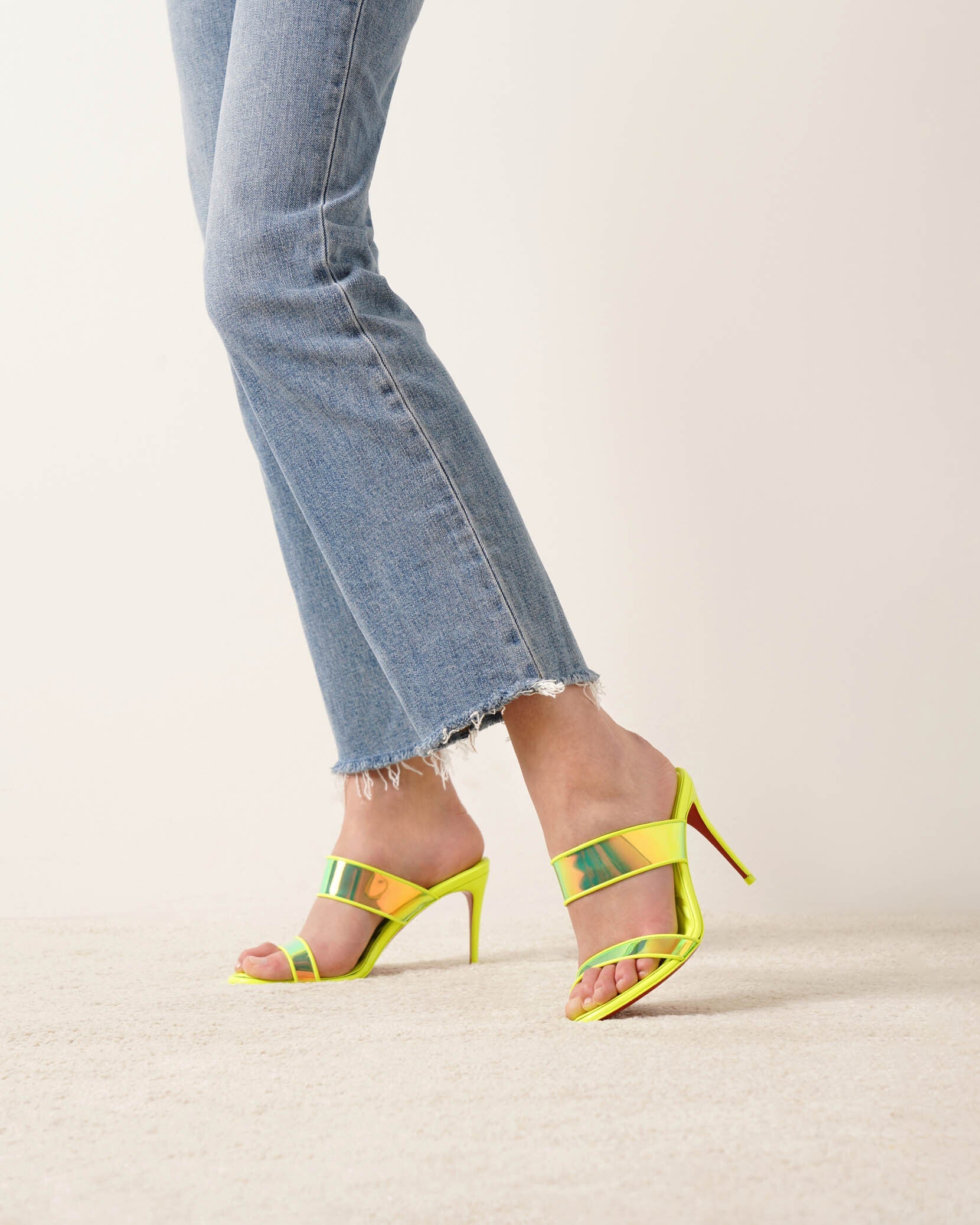 Just Loubi 85 yellow mules