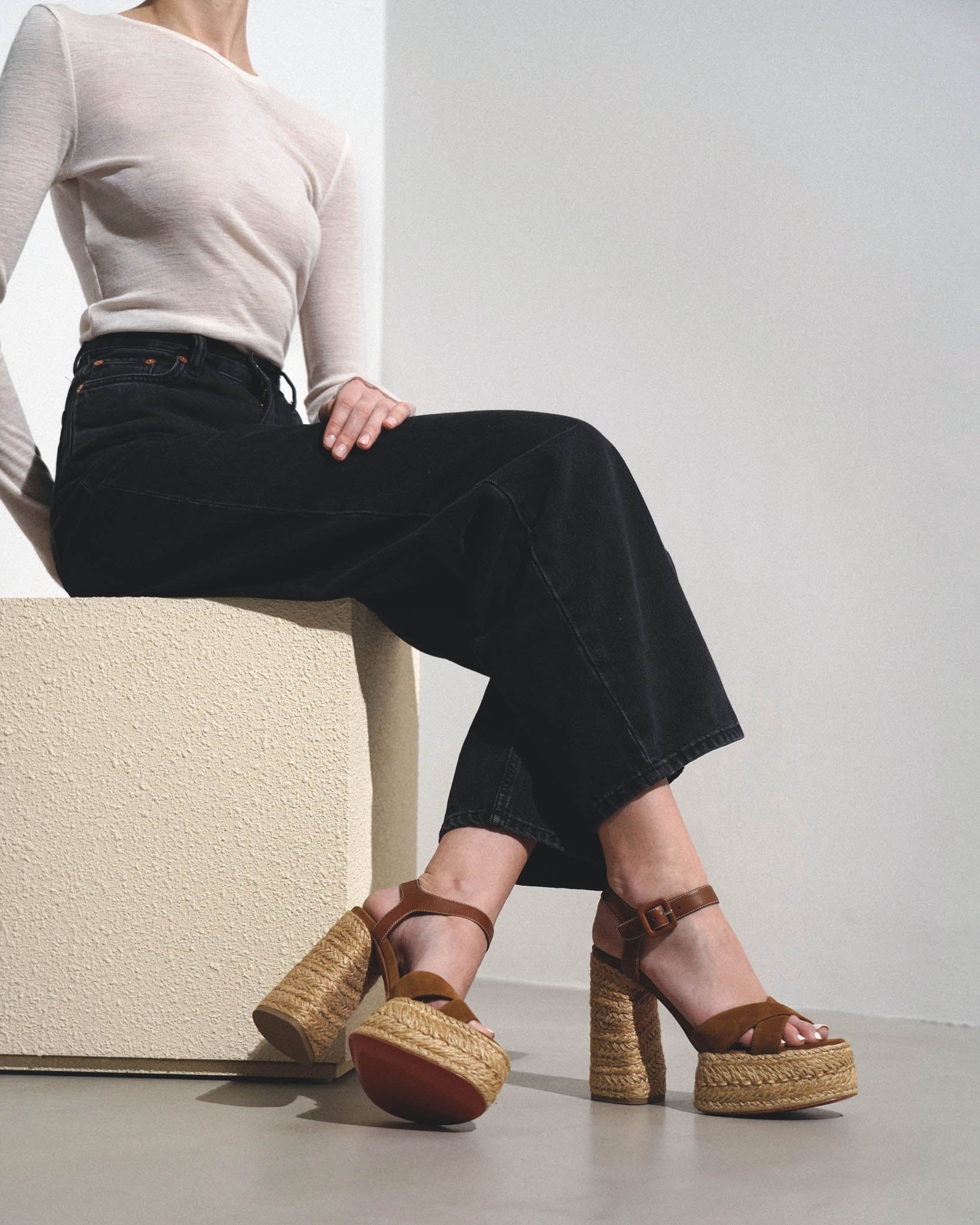 Super Calakala 130 brown suede sandals