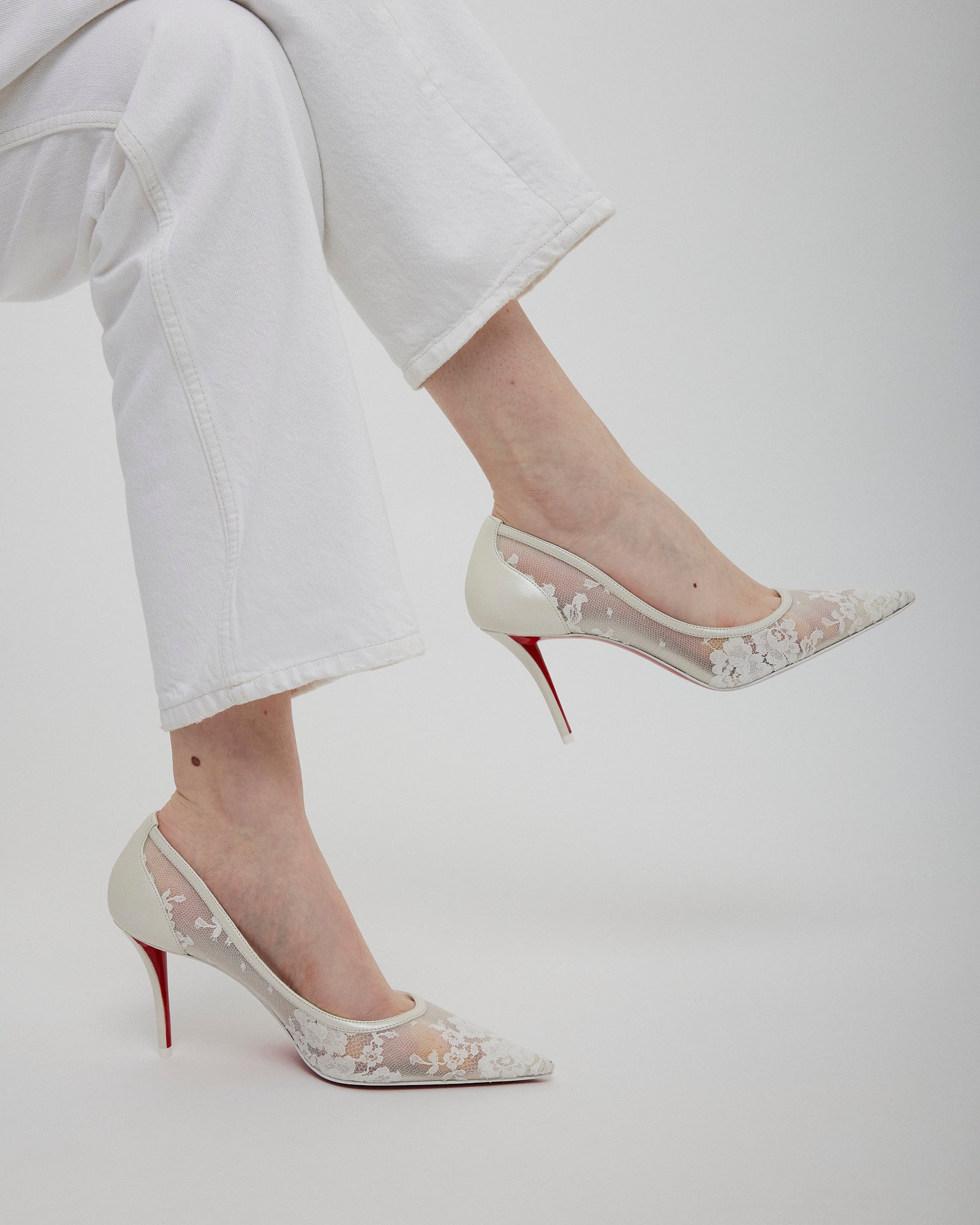 Miss Z 80 Ivory Lace Pumps
