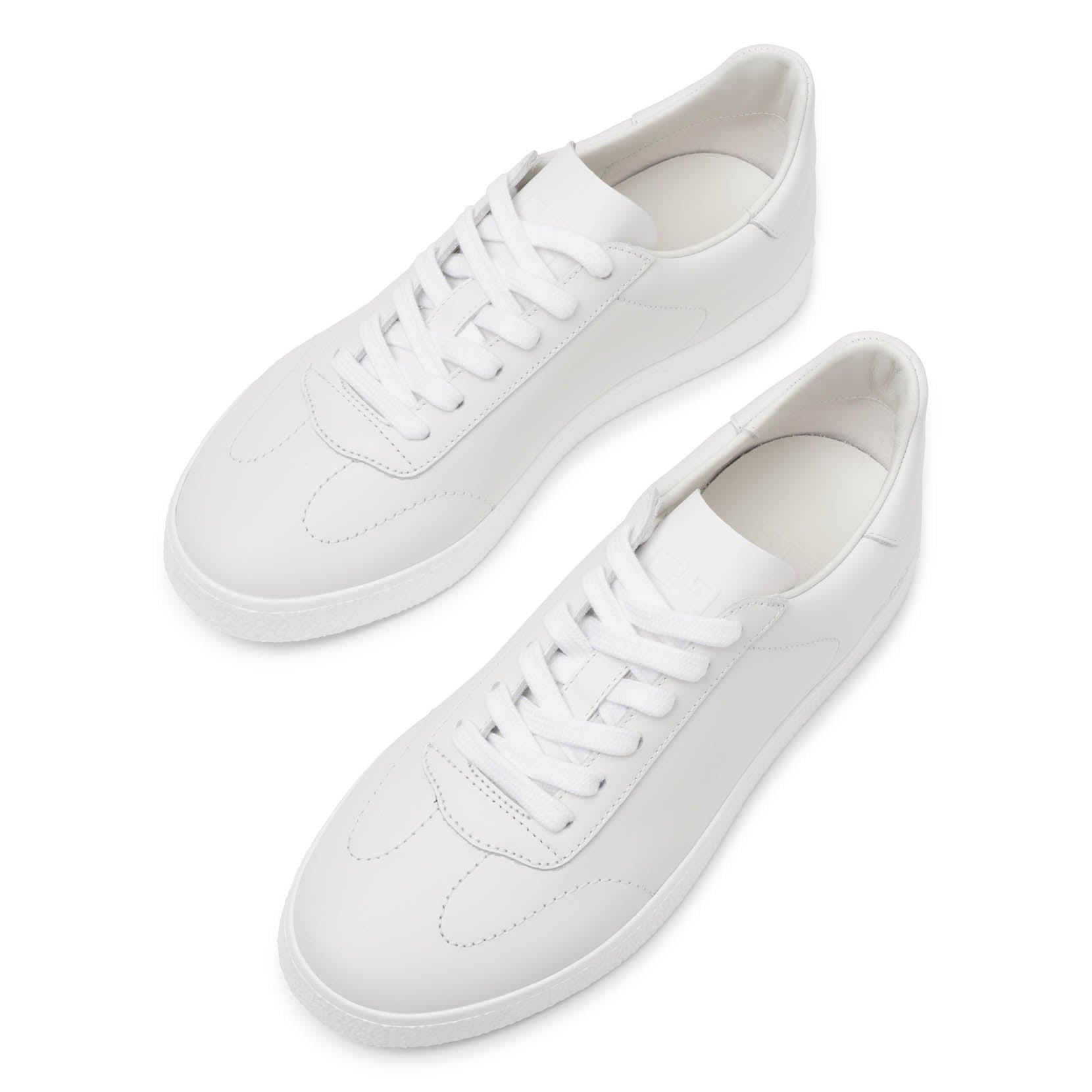 Town low-top white sneakers
