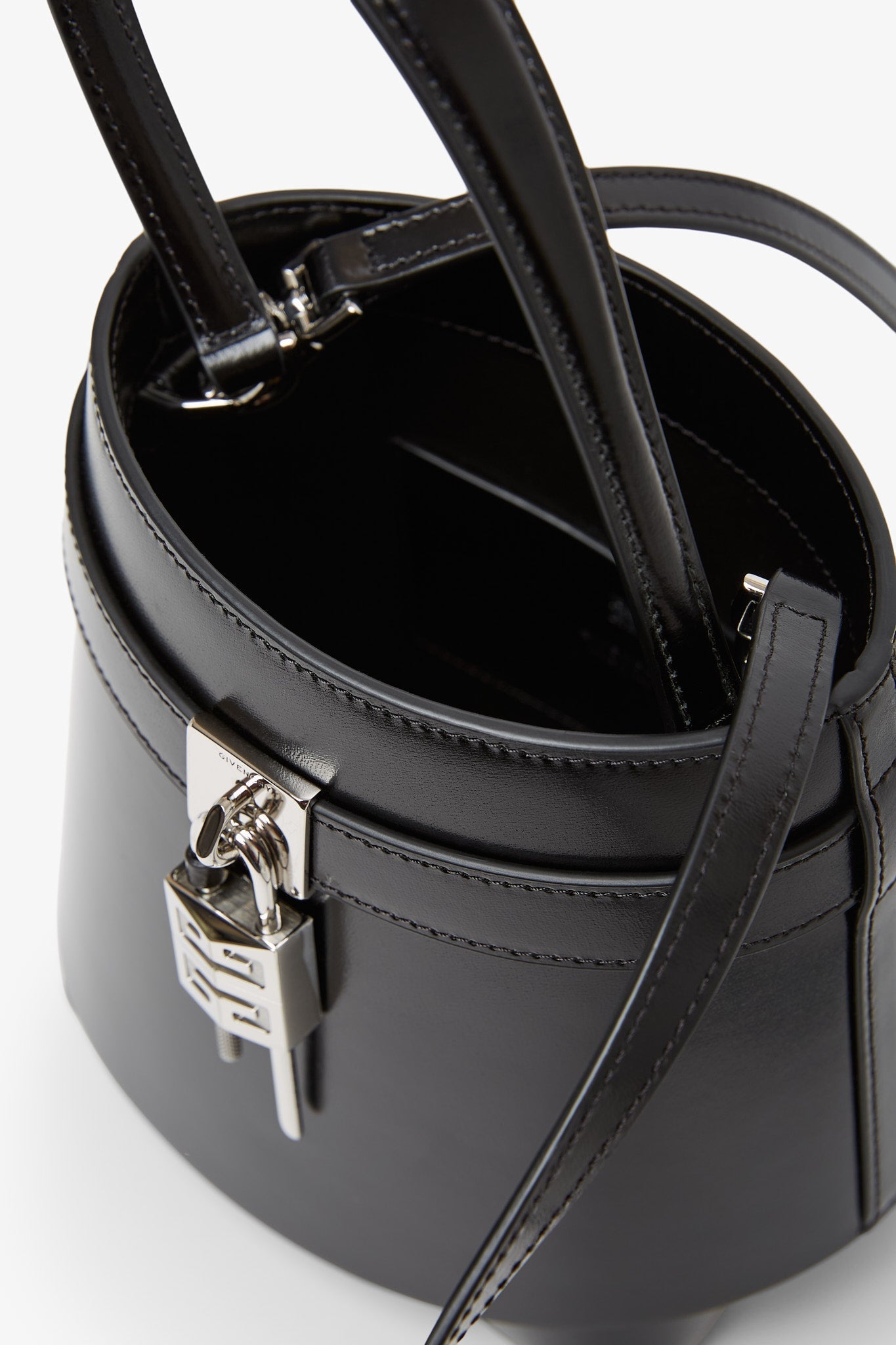 Shark lock black bucket bag