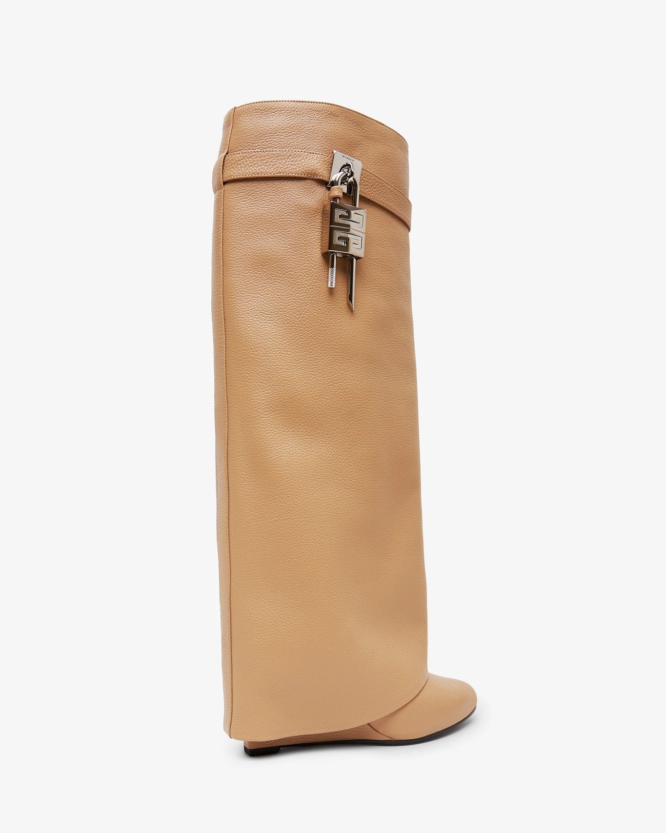 Shark lock beige leather boots