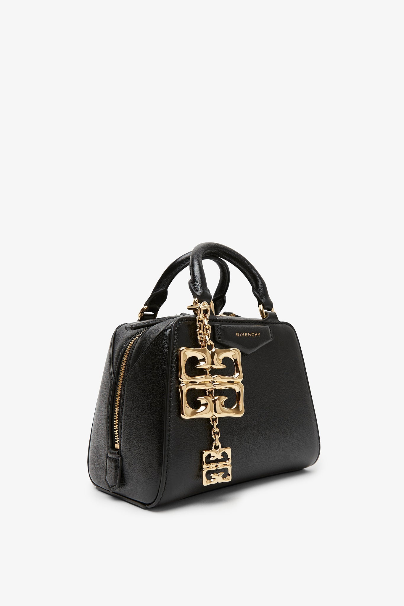 Antigona cube nano black bag