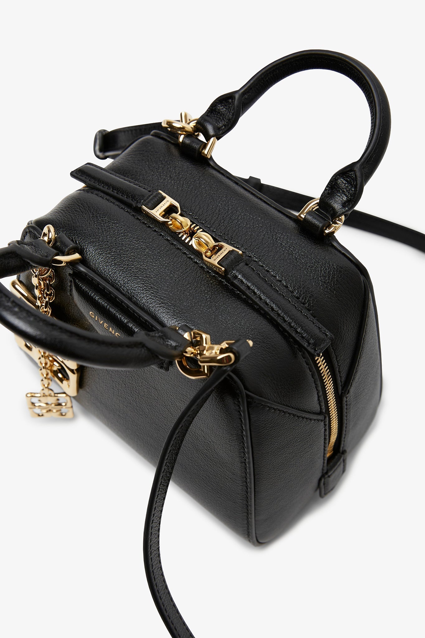 Antigona cube nano black bag