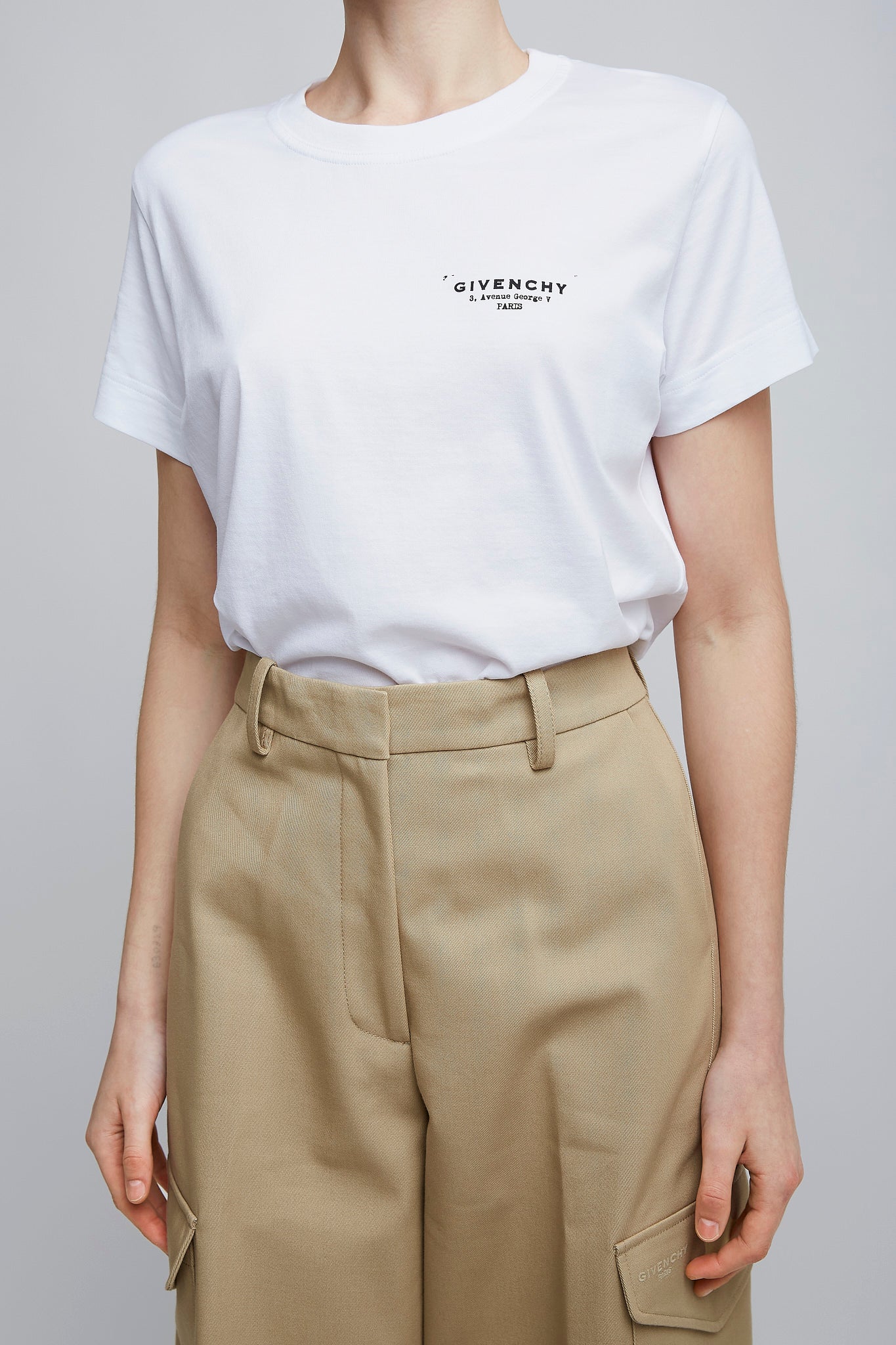 White logo regular t-shirt