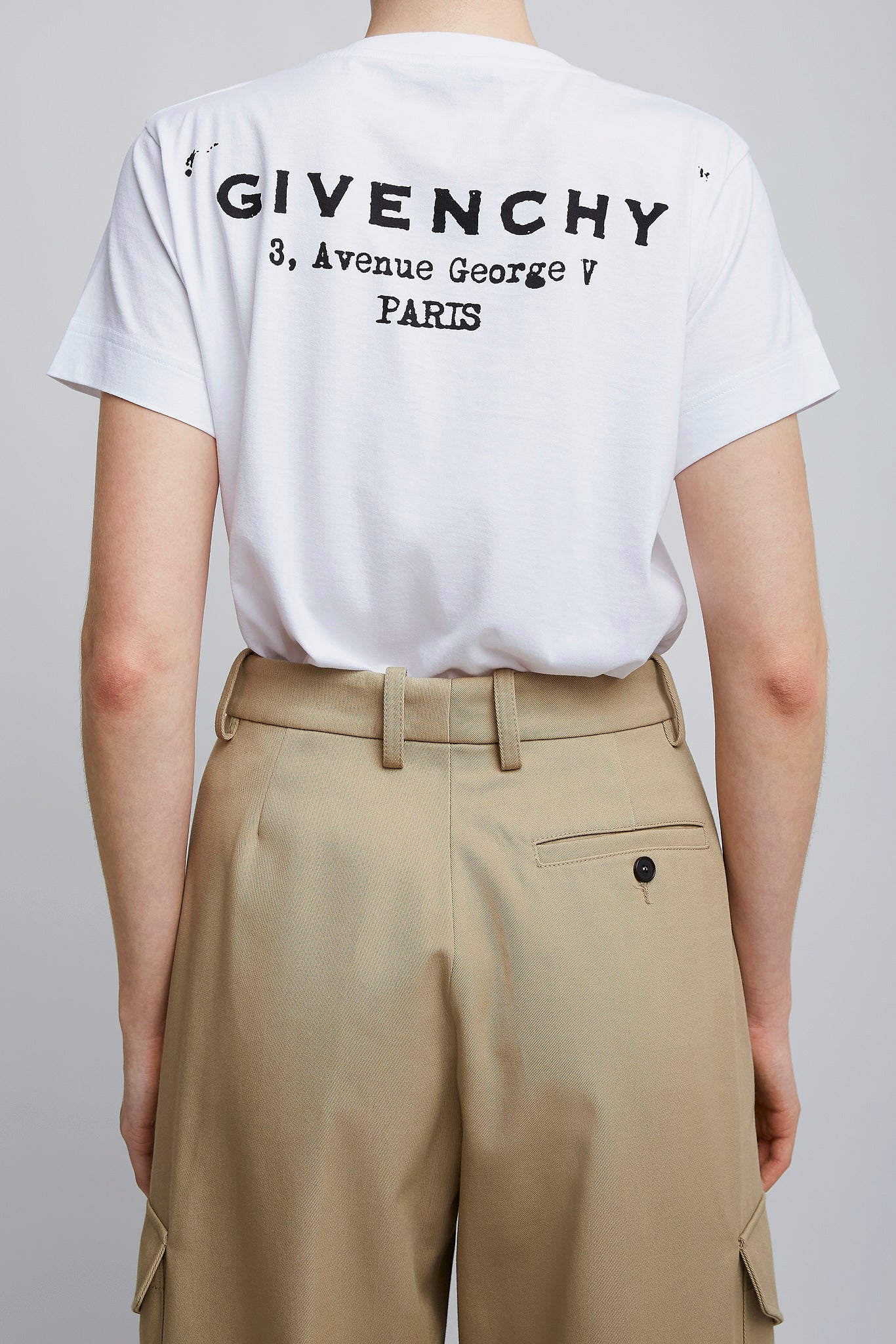 White logo regular t-shirt