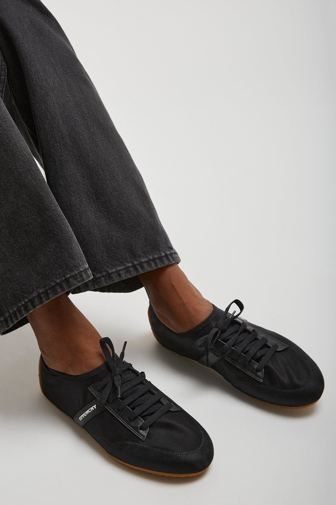 Slim black sneakers