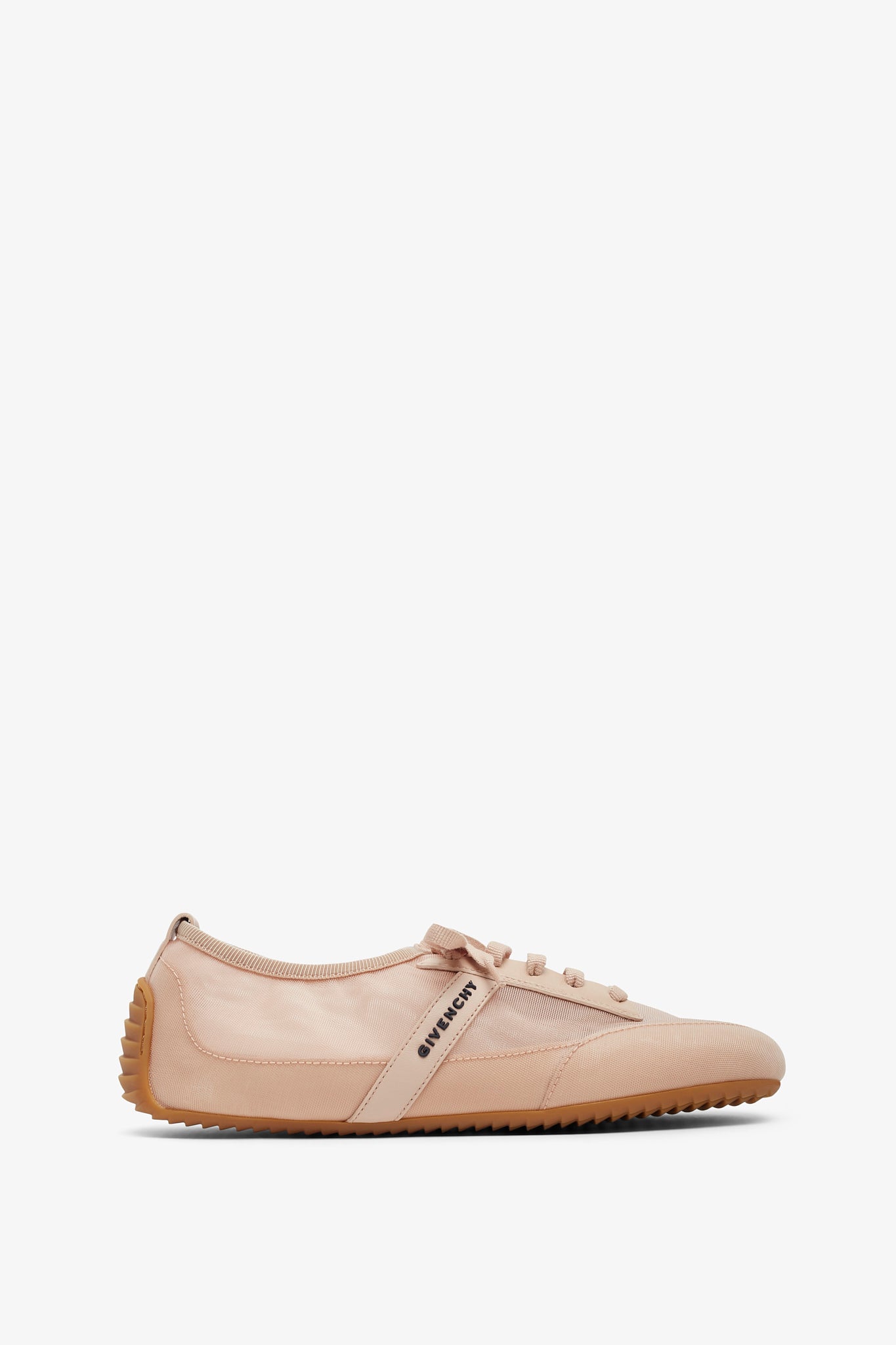Slim blush sneakers