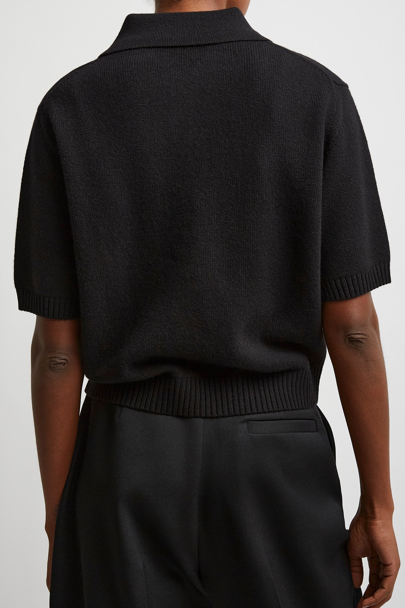 Short sleeve black polo shirt