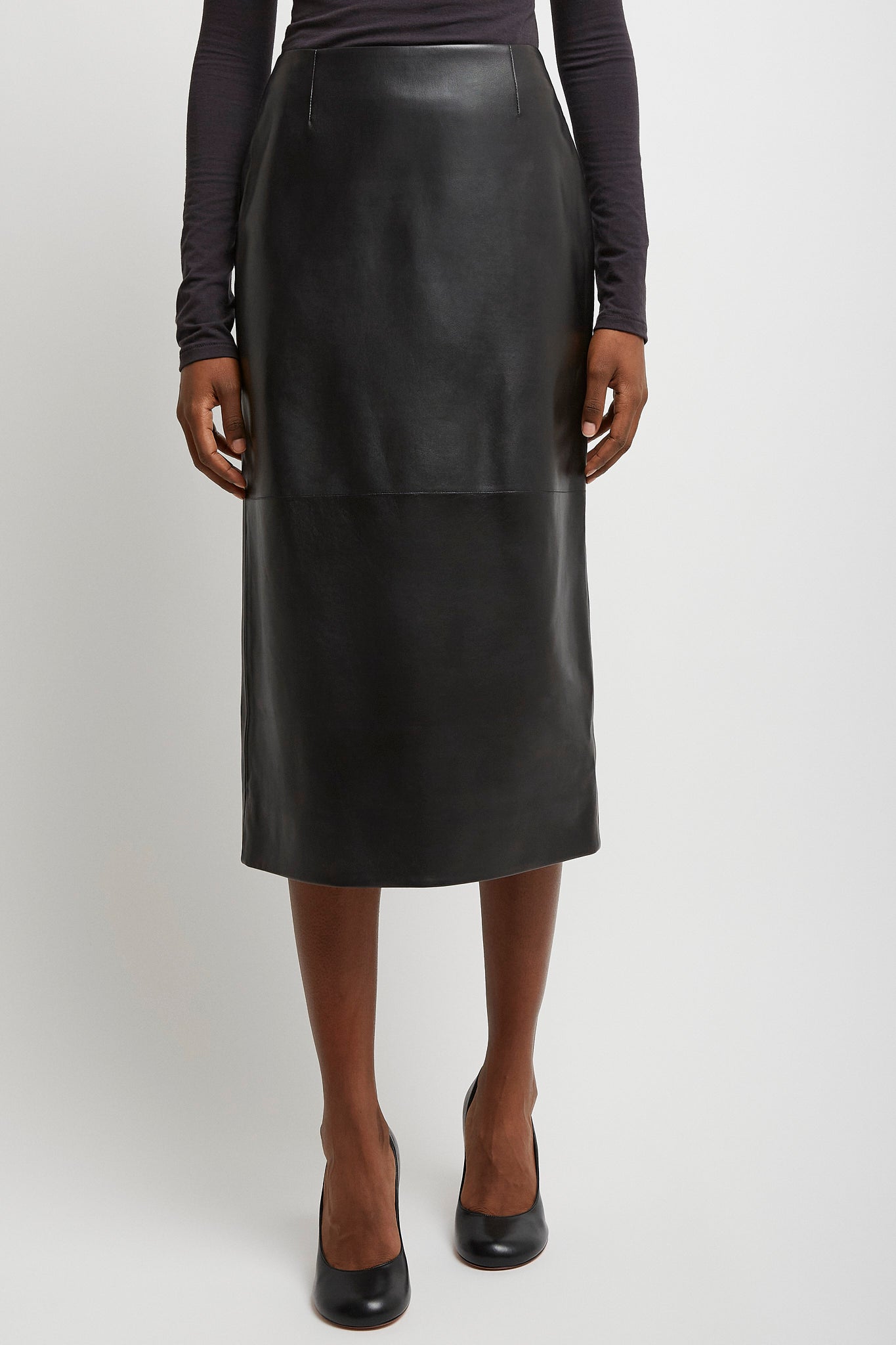 Pencil black leather skirt