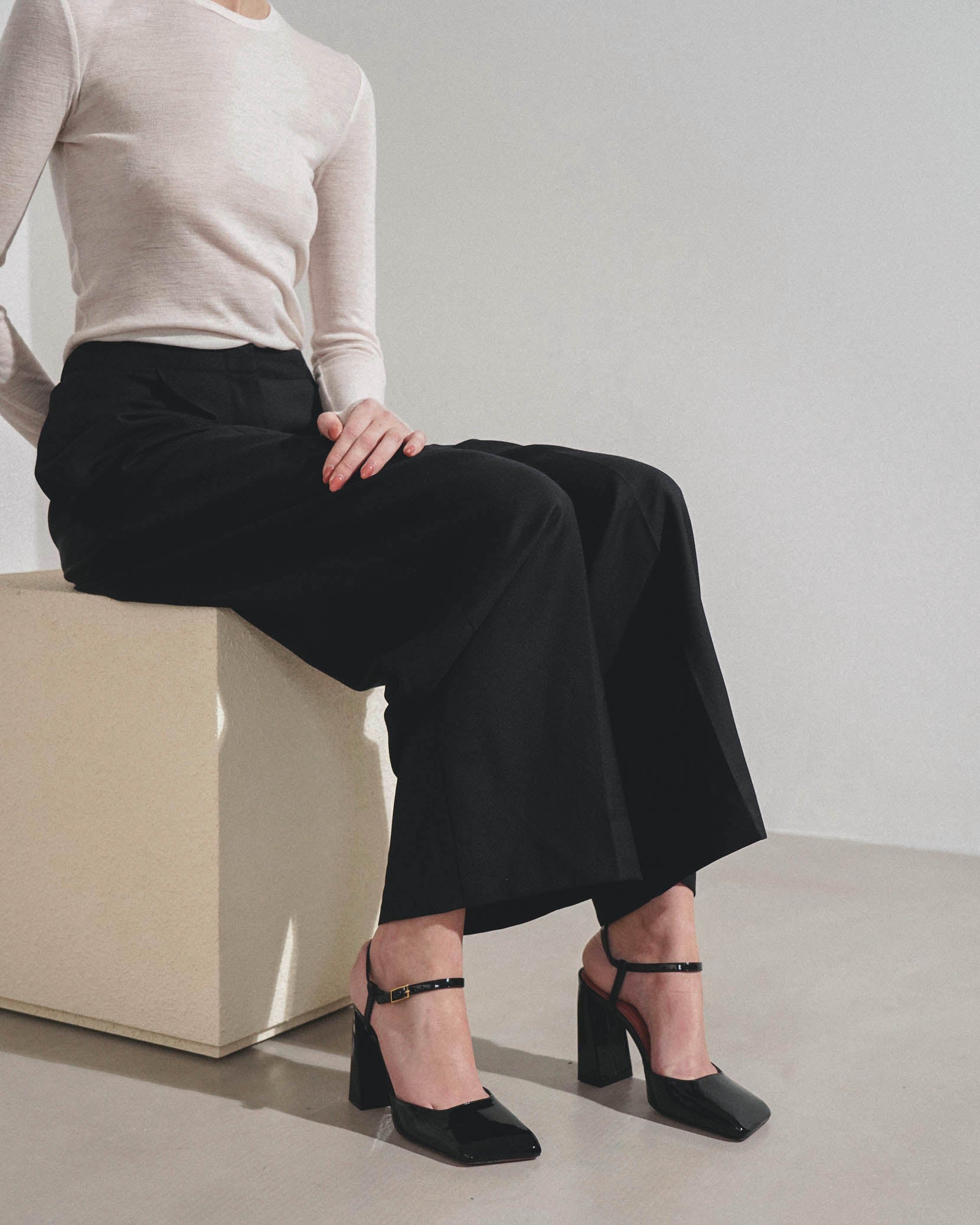 Charlotte 95 black patent pumps