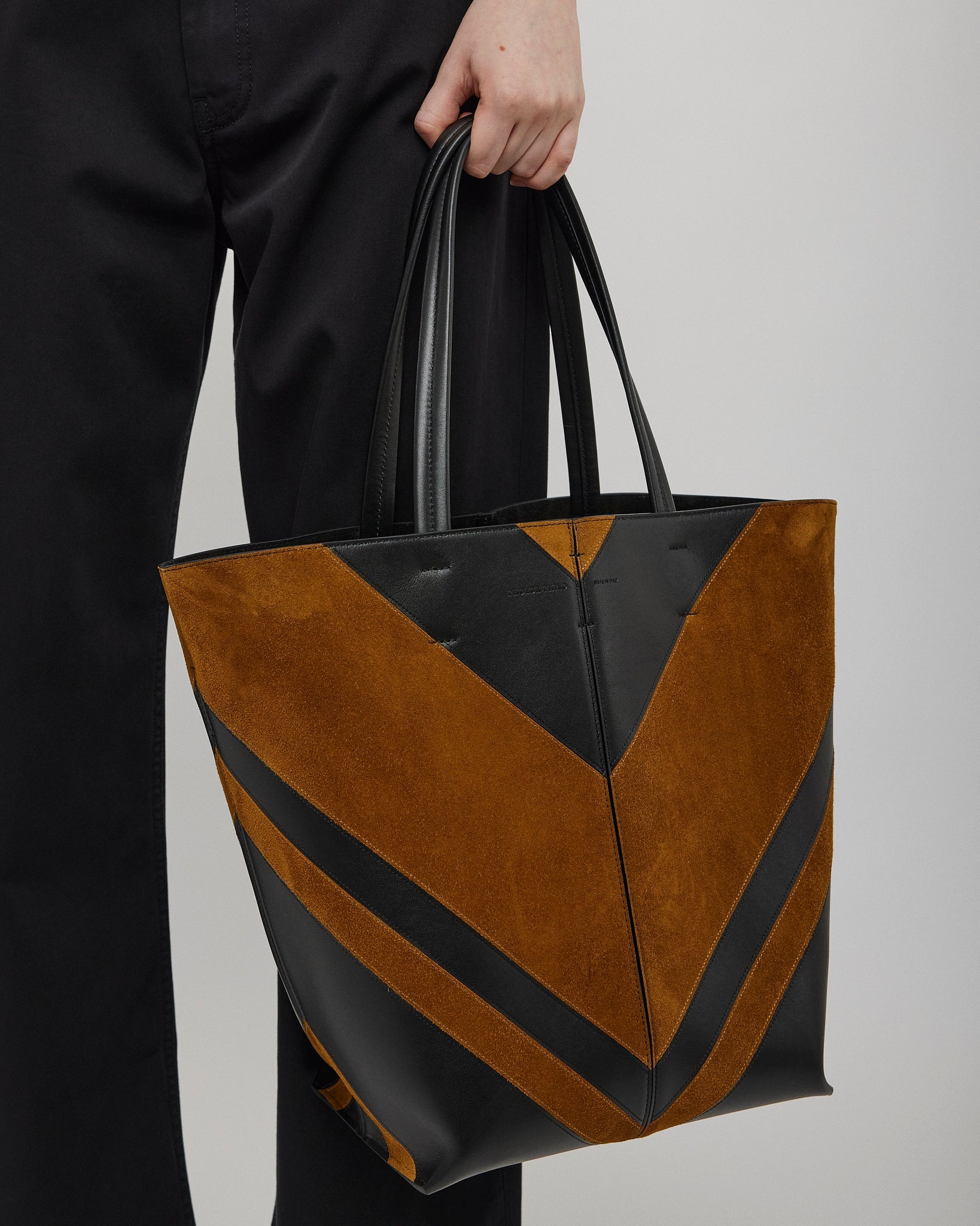 Pot black and beige tote bag