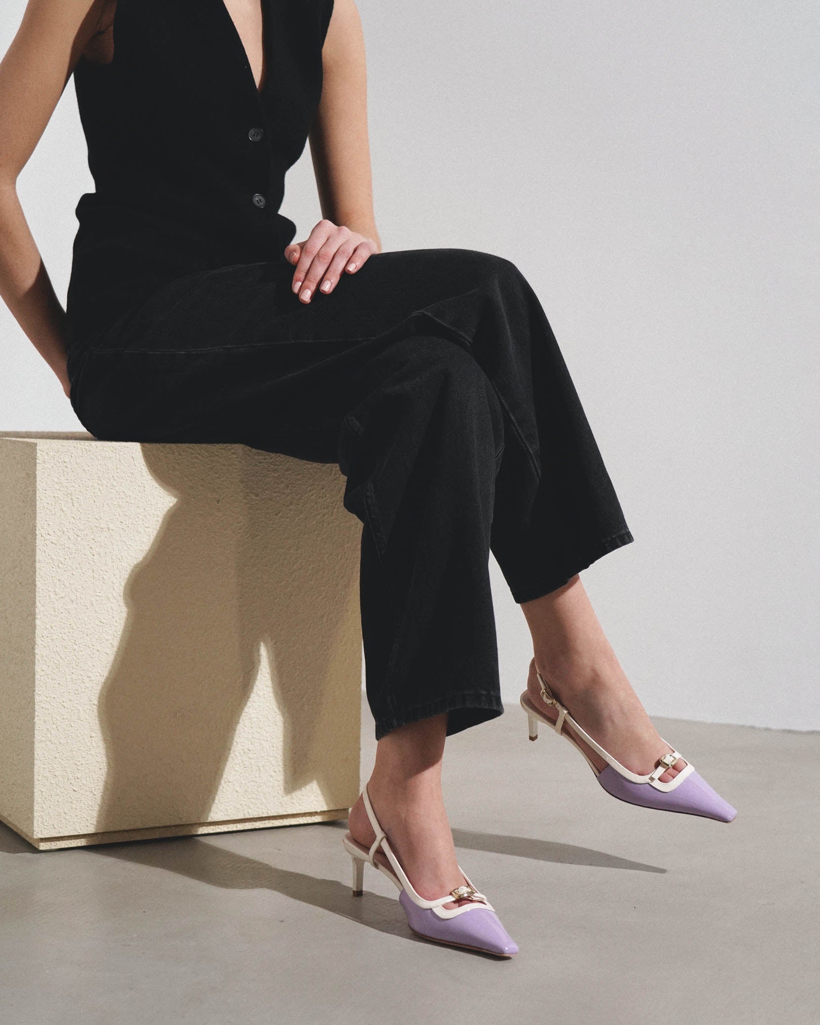 Viv Canard 55 violet slingbacks