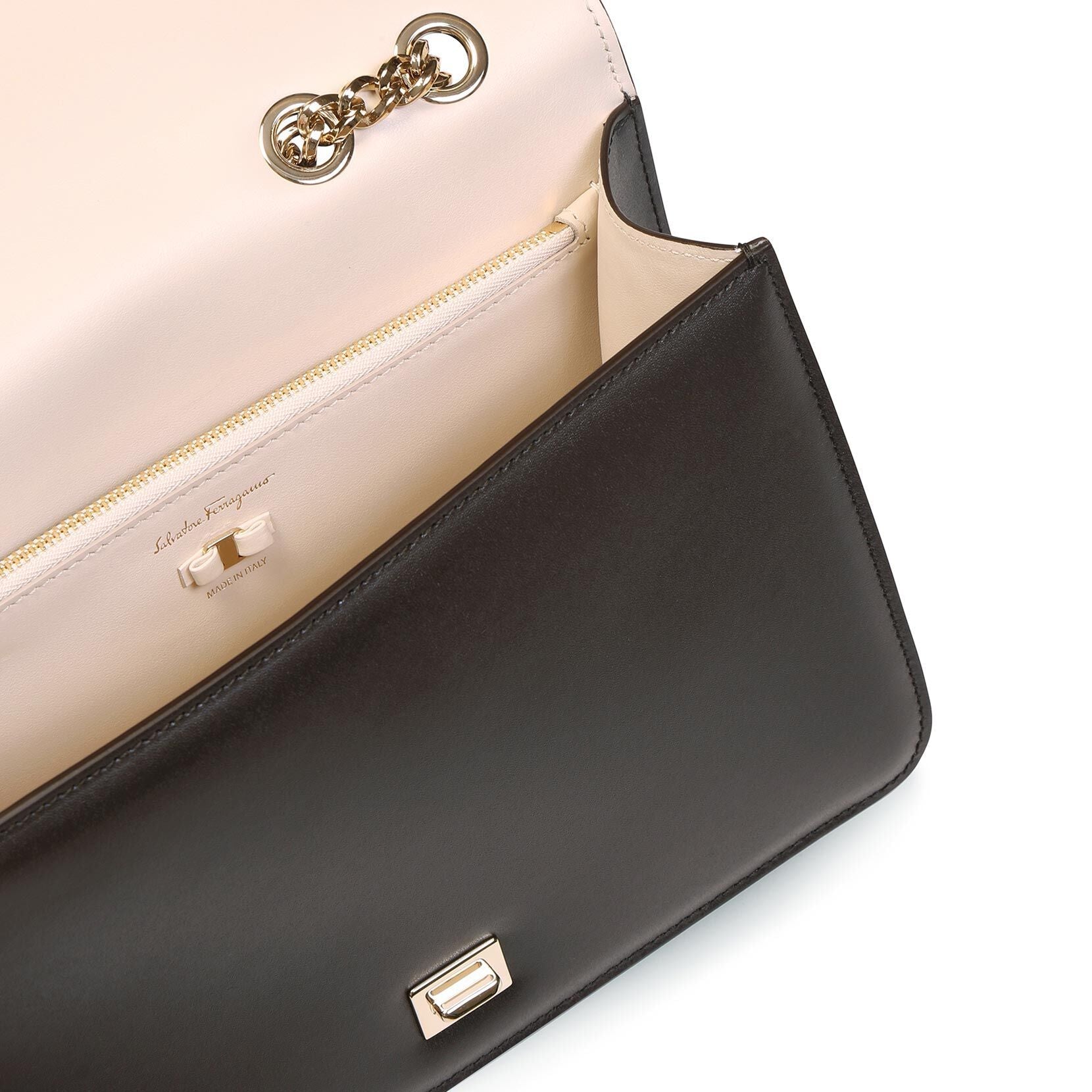 Vara bow flap bag