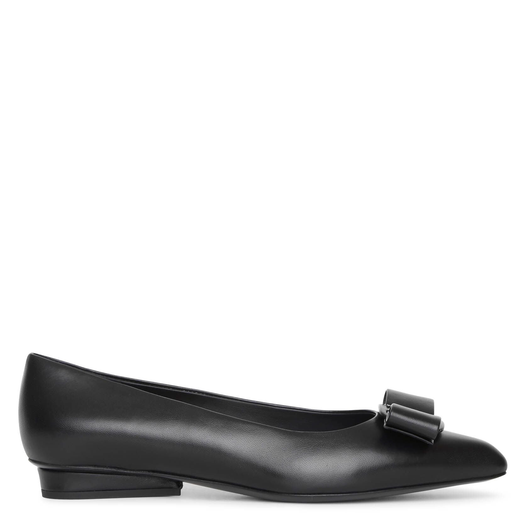 Viva black ballet flats