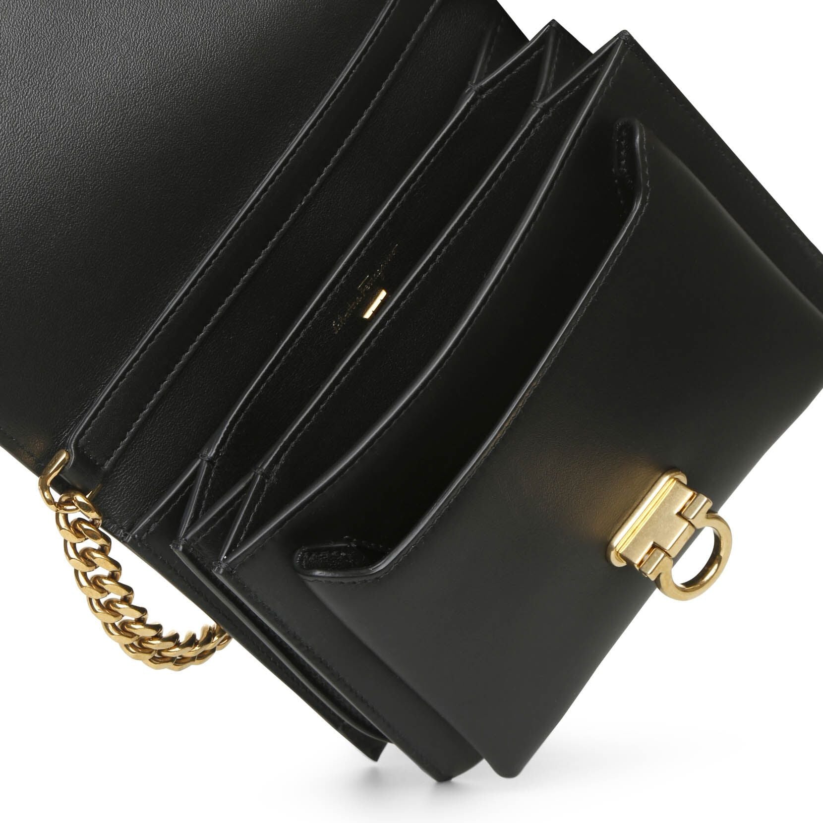 Trifolio crossbody black leather bag