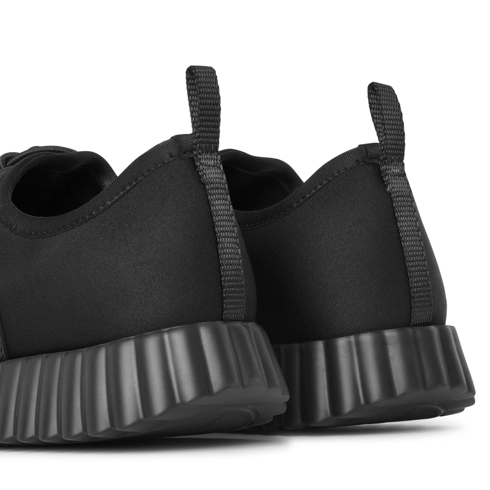 Rebekka black stretch sneakers
