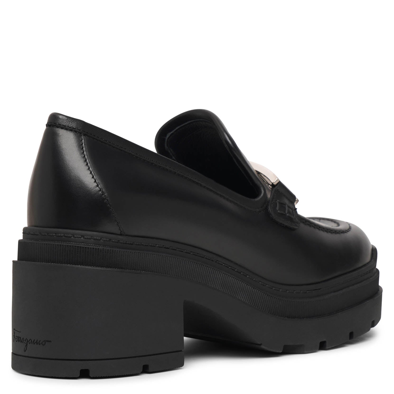 Vara chain black leather loafers