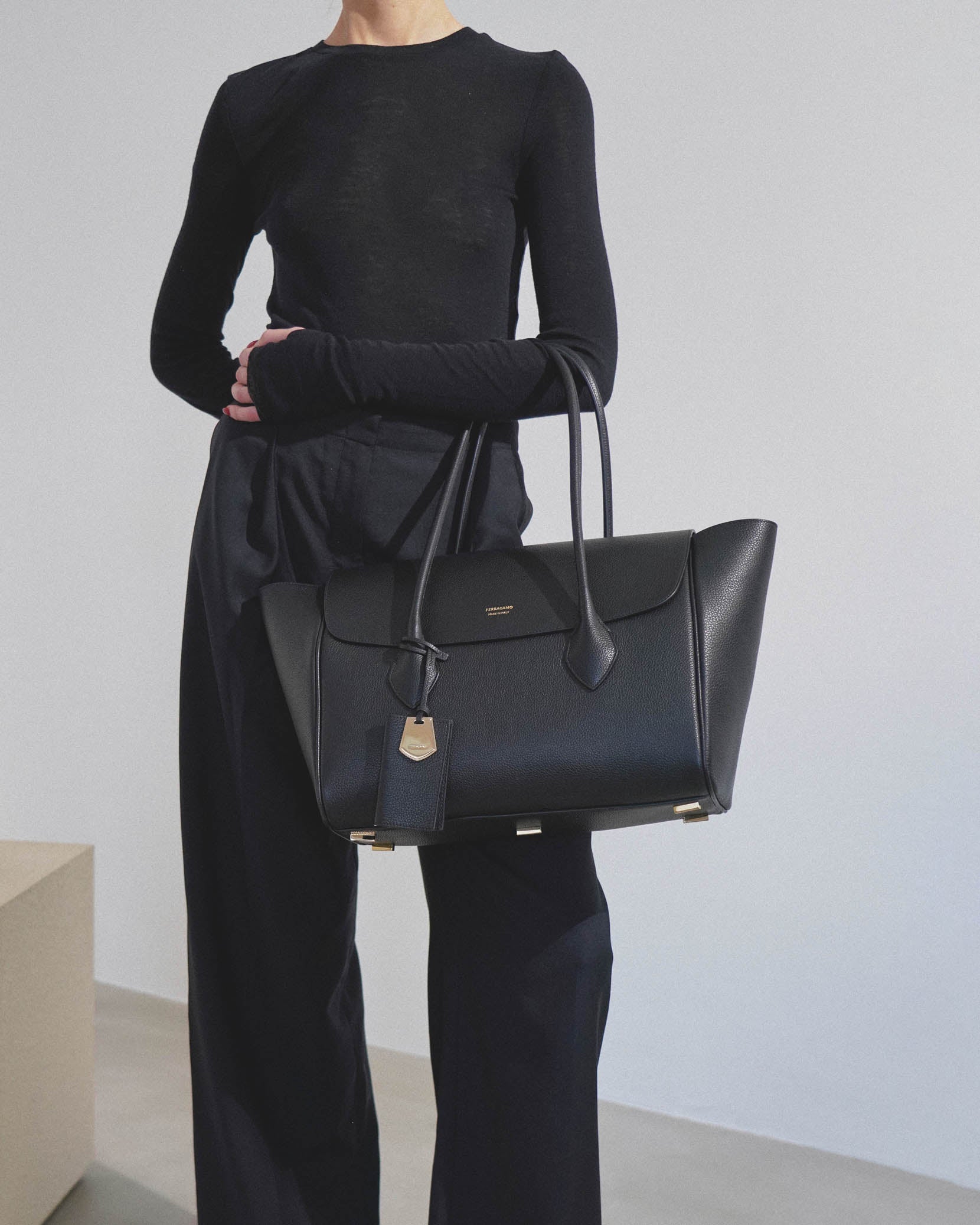 Classic black tote bag