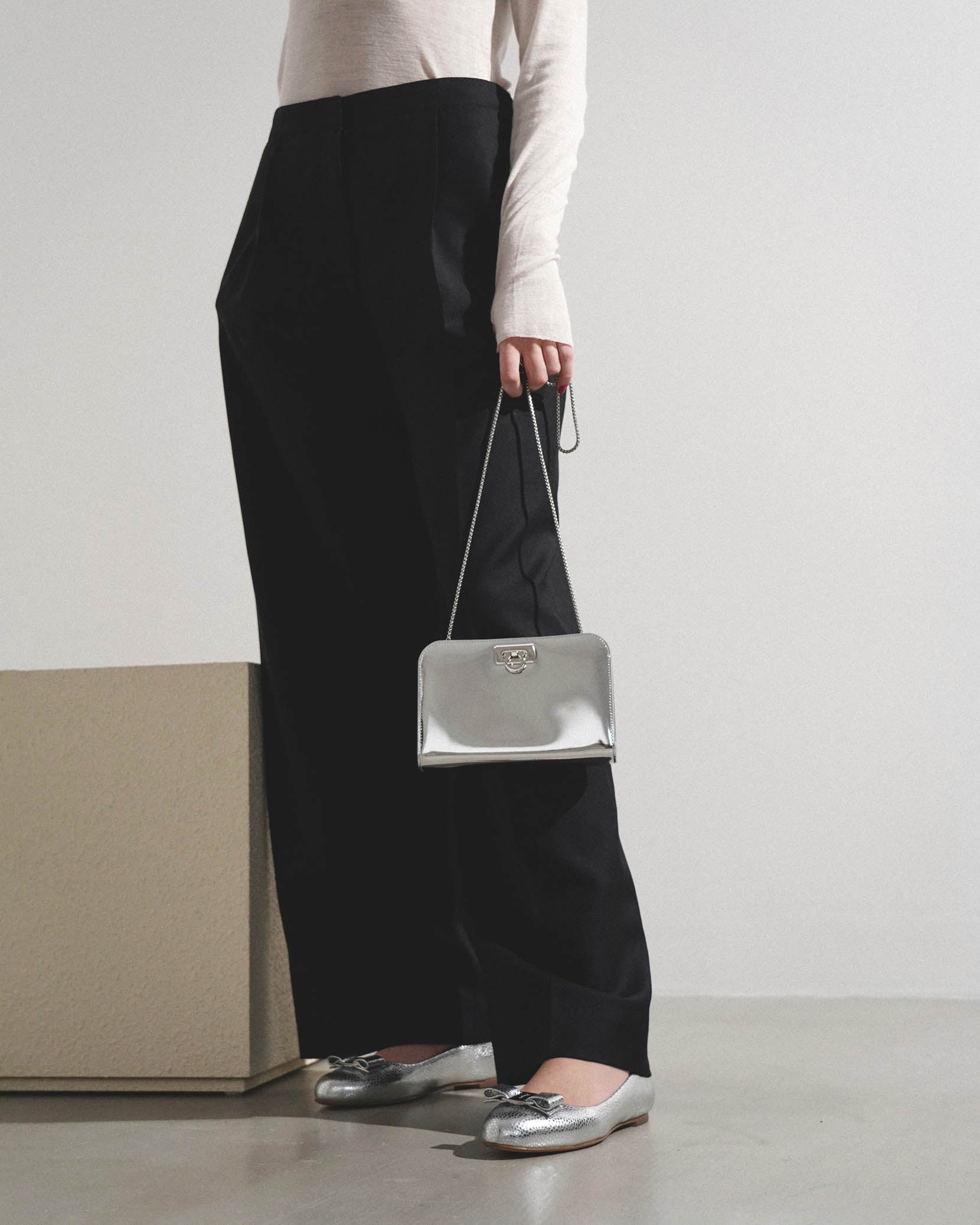 Diana silver mini clutch