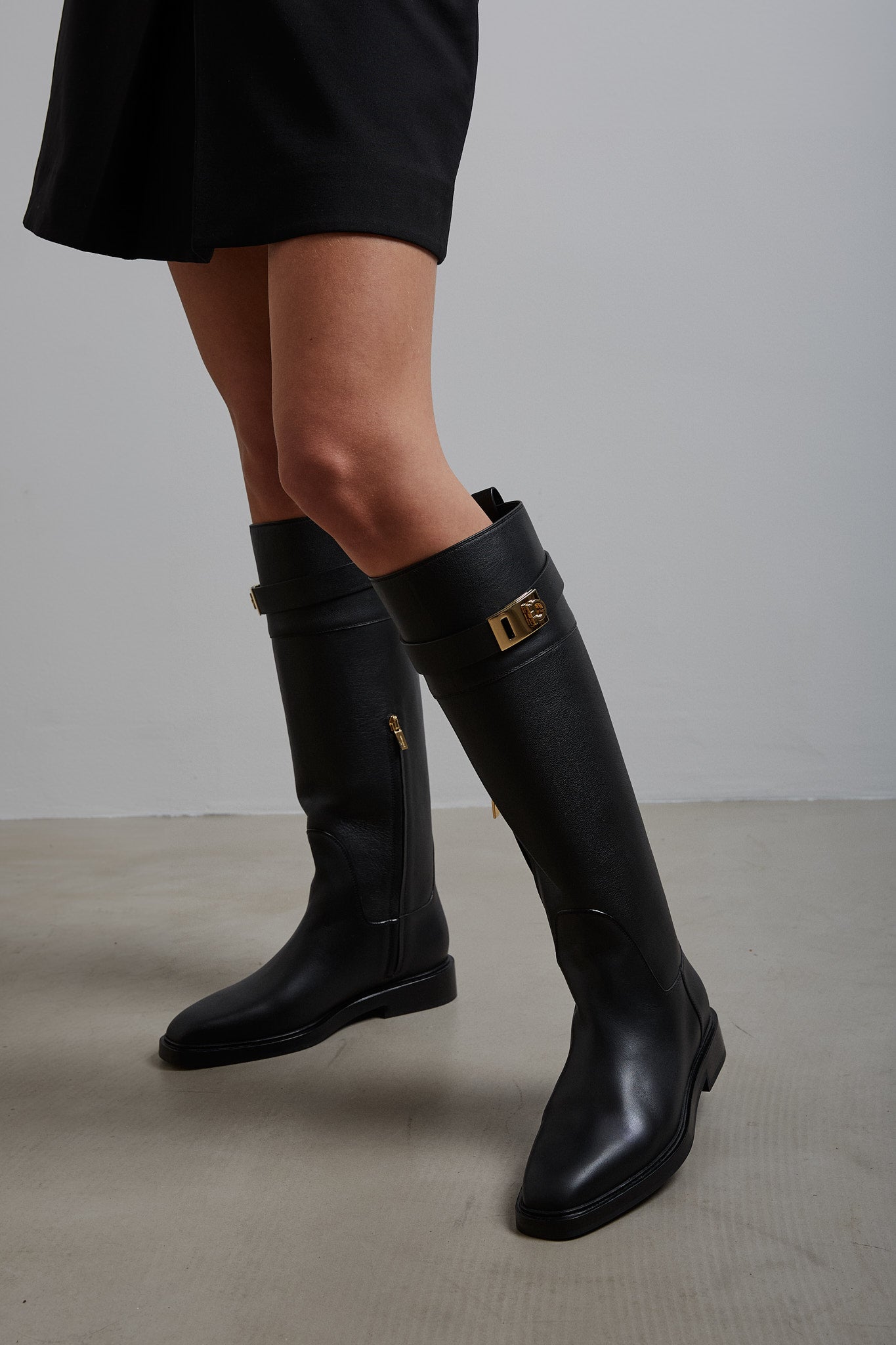 Roly black leather boots