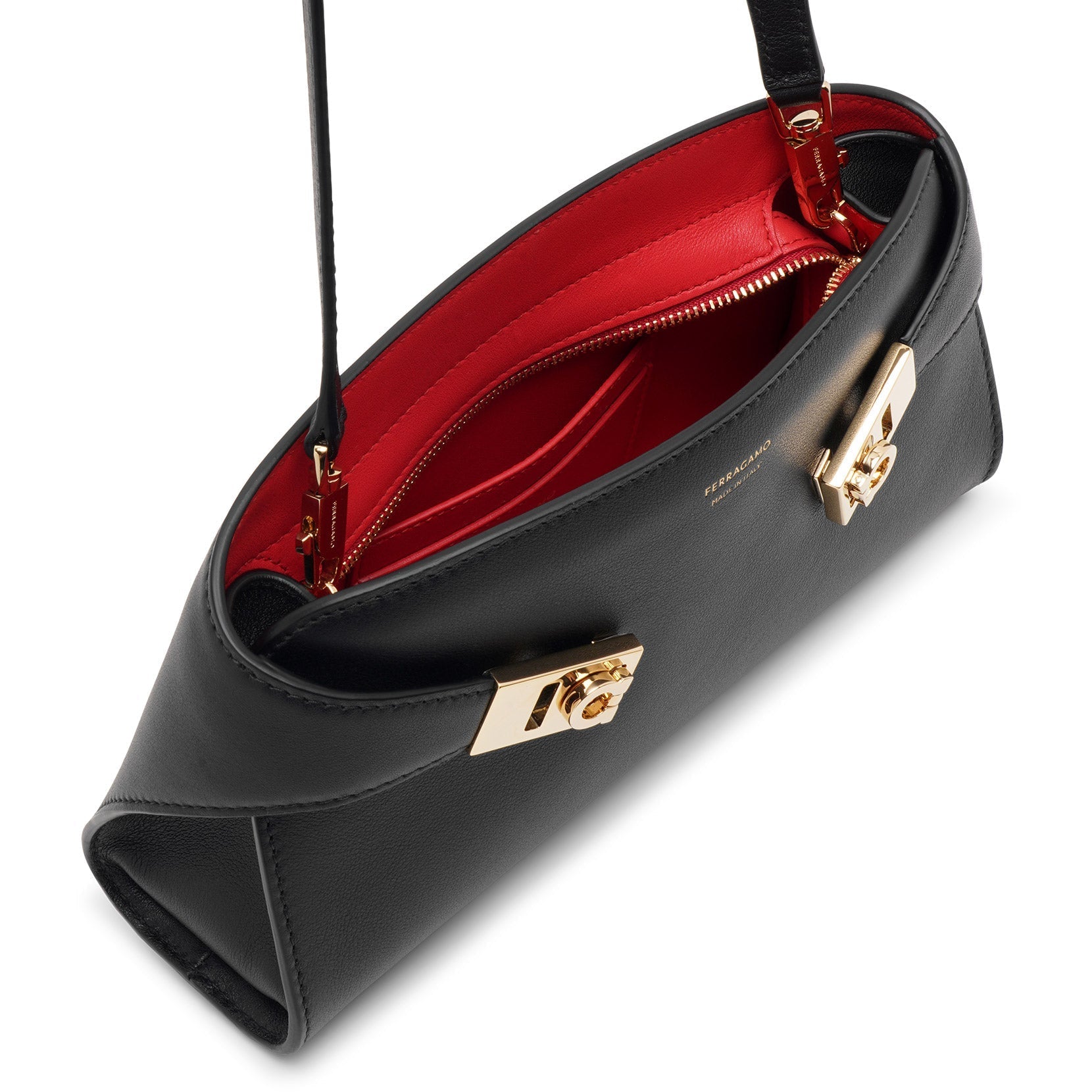 Hug black leather bag