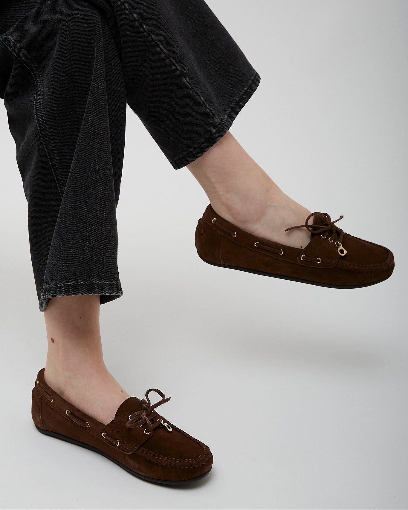 Flippy dark brown driving shoes