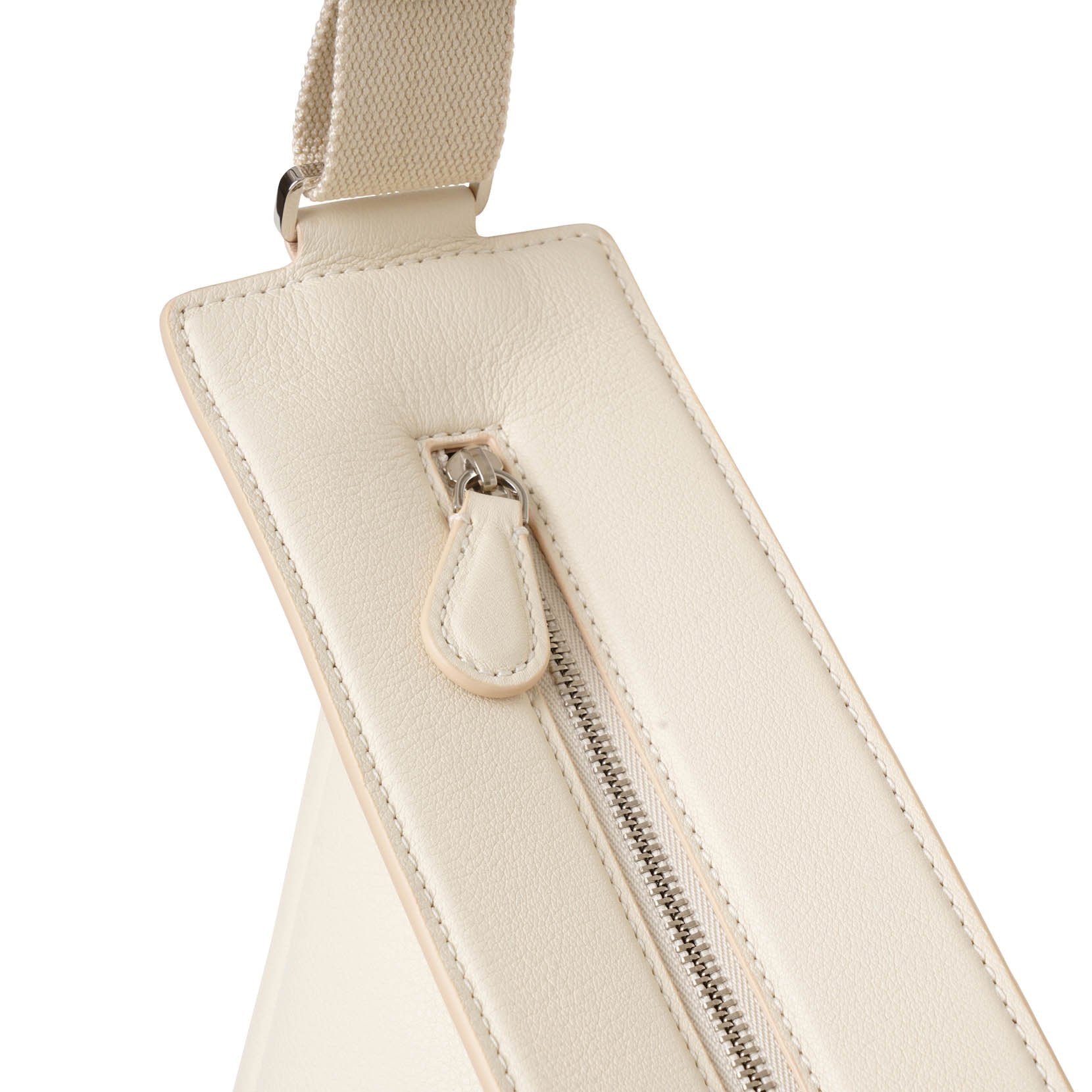 Slouchy banana large white shoulder bag